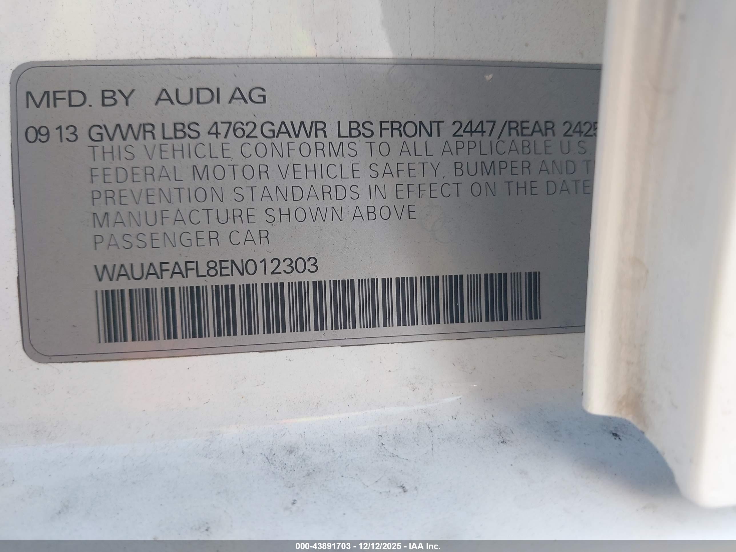 AUDI A4 image 9