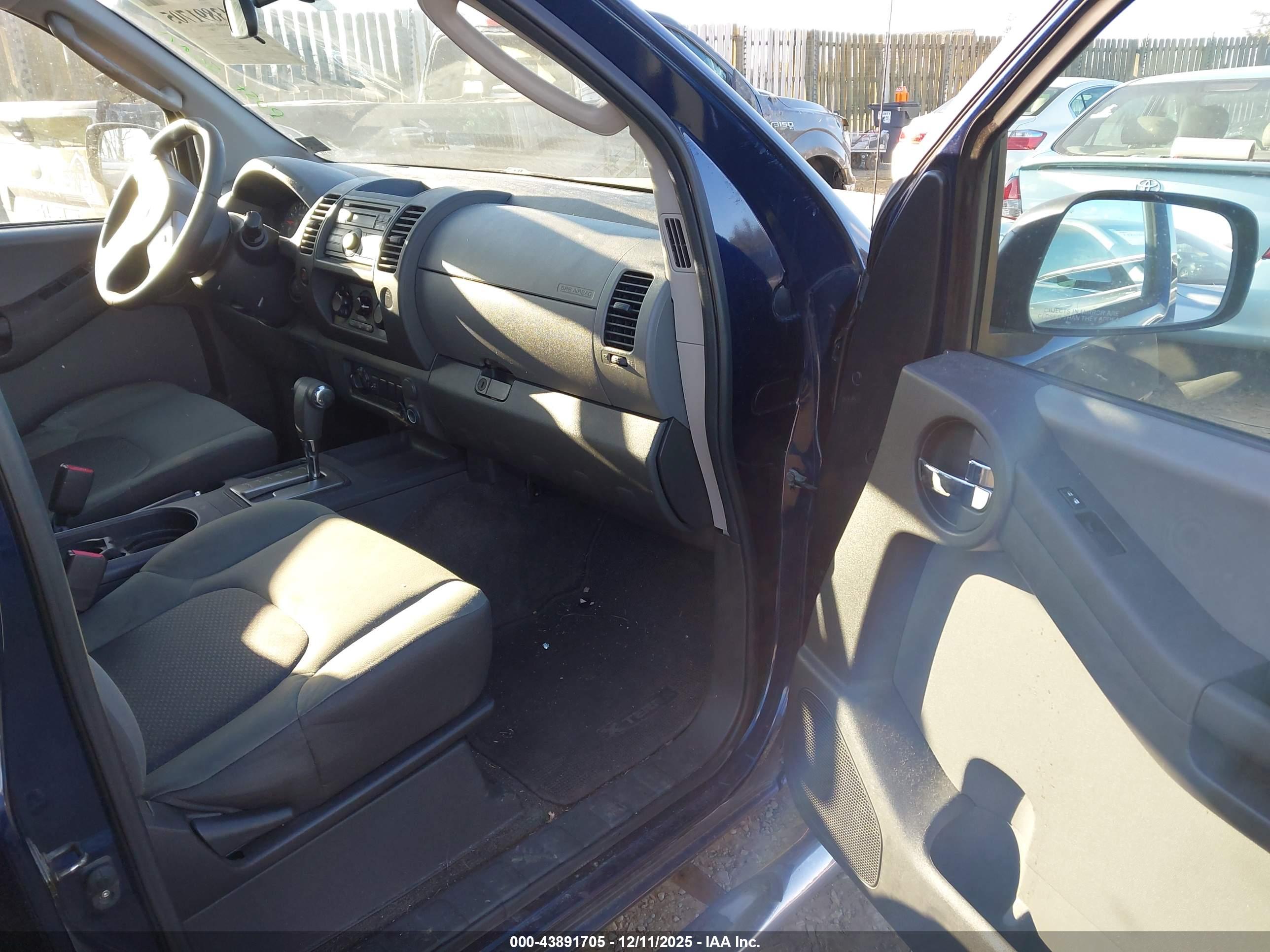 NISSAN XTERRA image 5