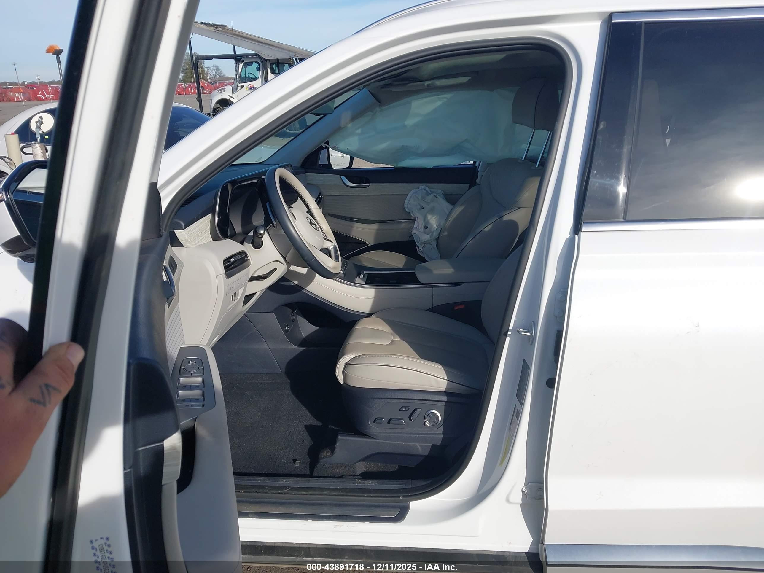 HYUNDAI PALISADE image 5