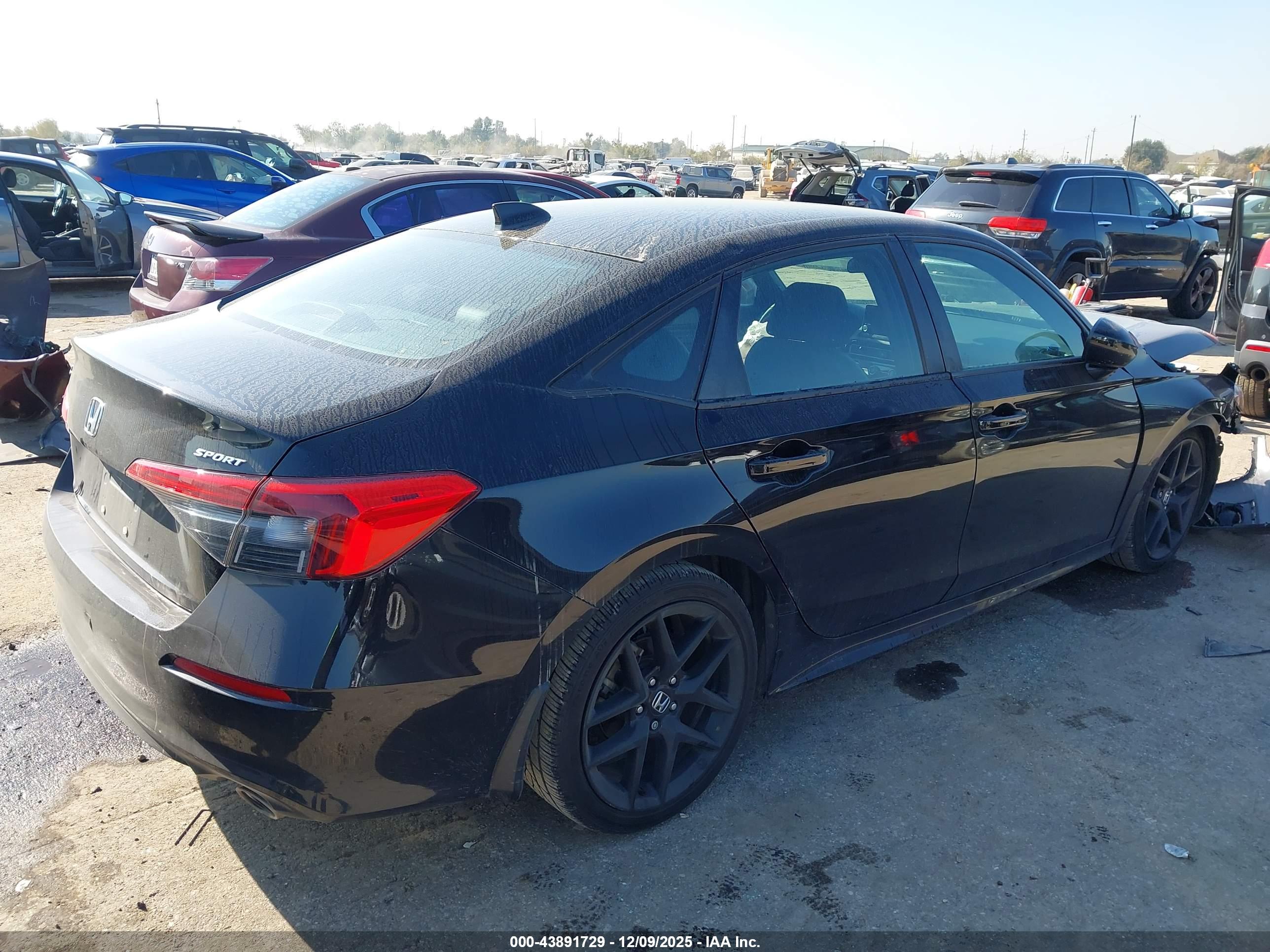 HONDA CIVIC image 4