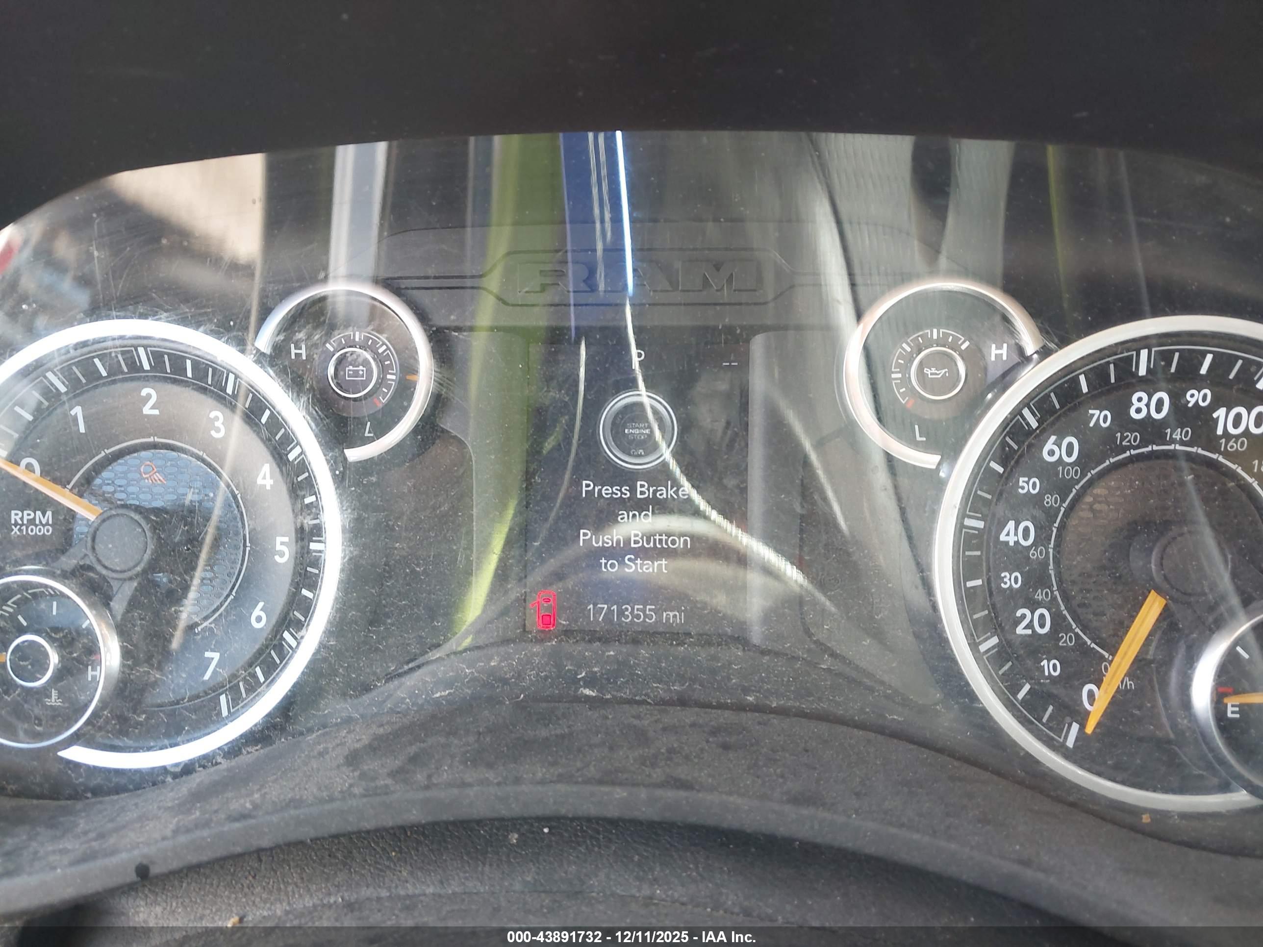 RAM 2500 image 7