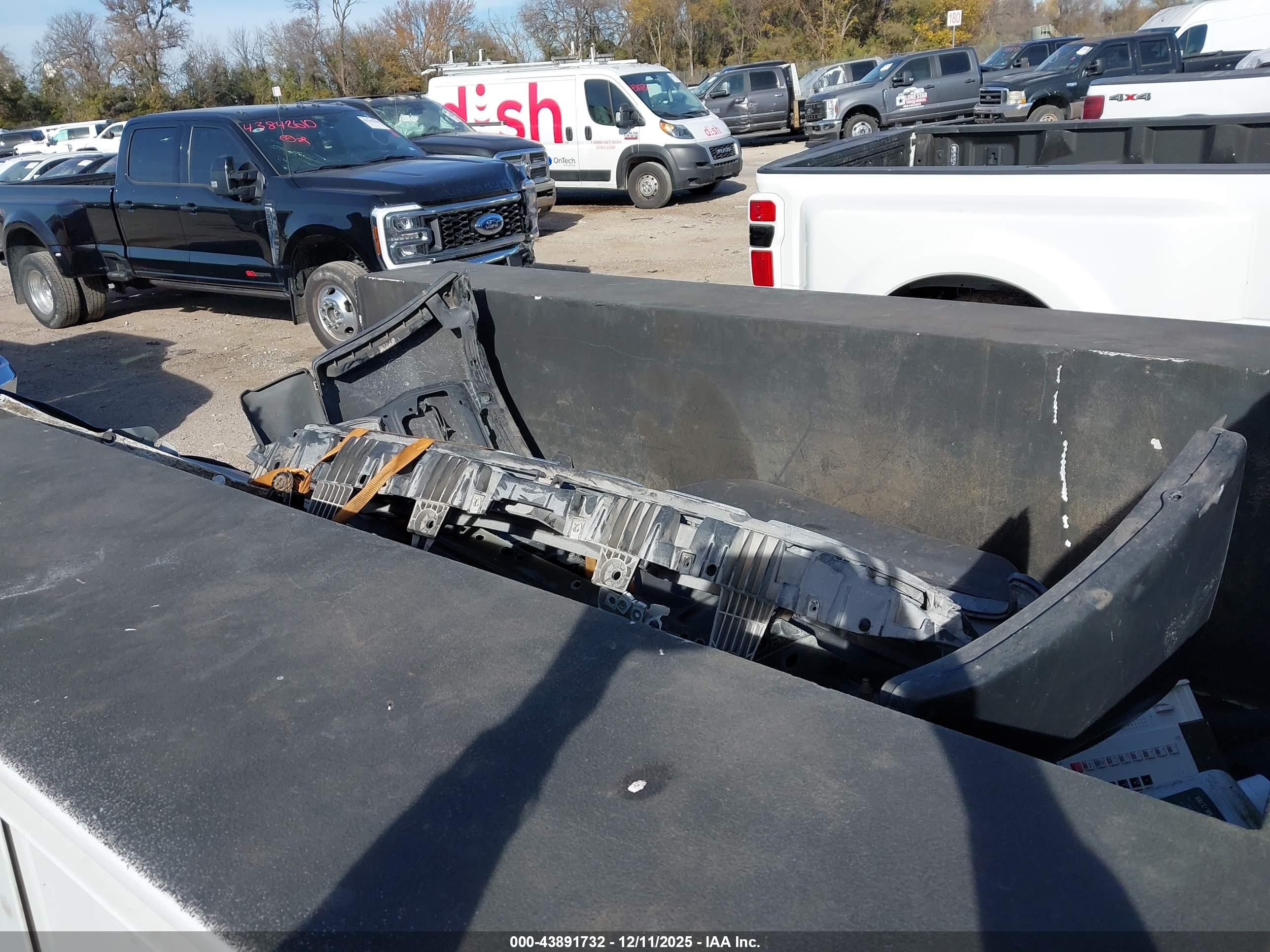 RAM 2500 image 8