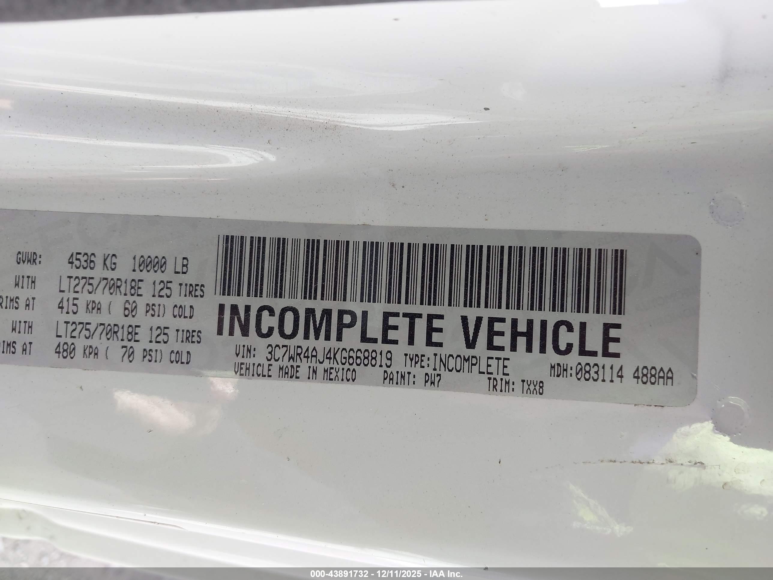 RAM 2500 image 9