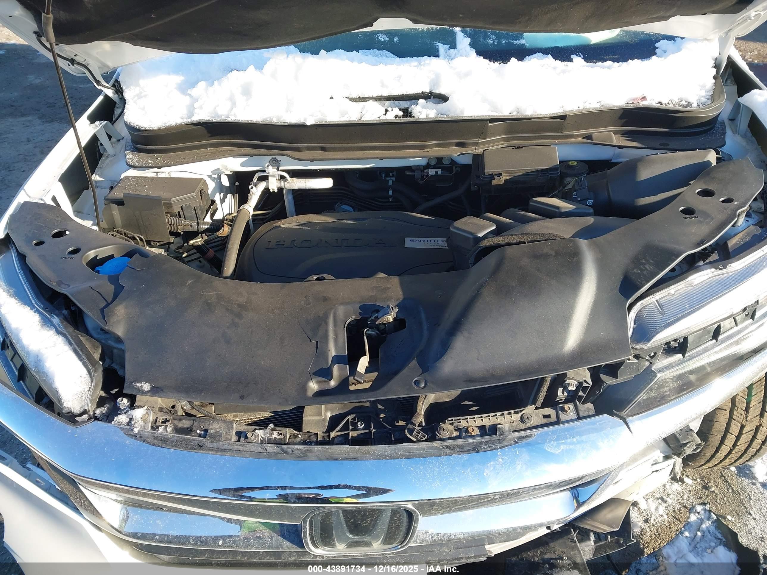 HONDA PILOT image 10