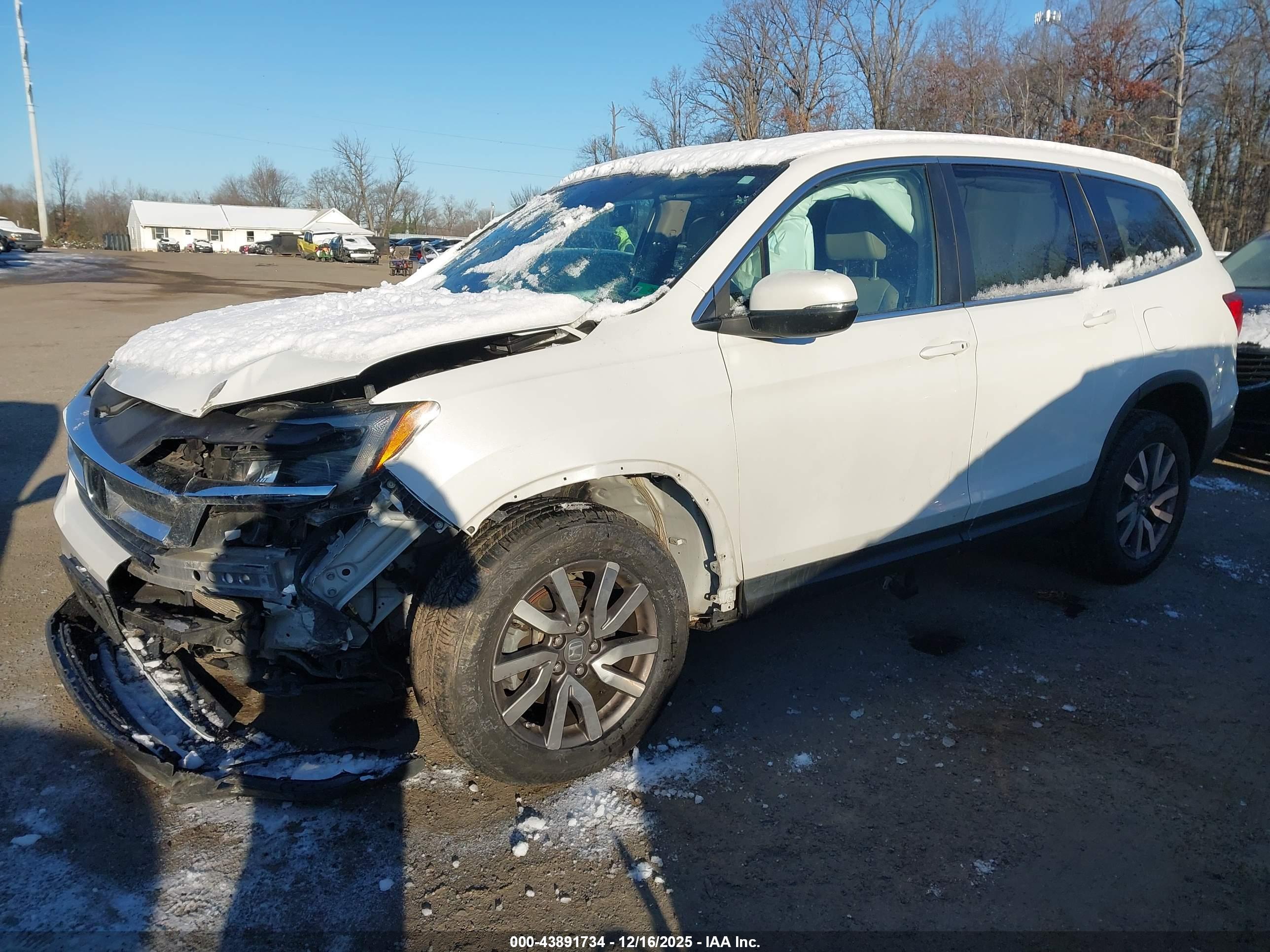 HONDA PILOT image 2