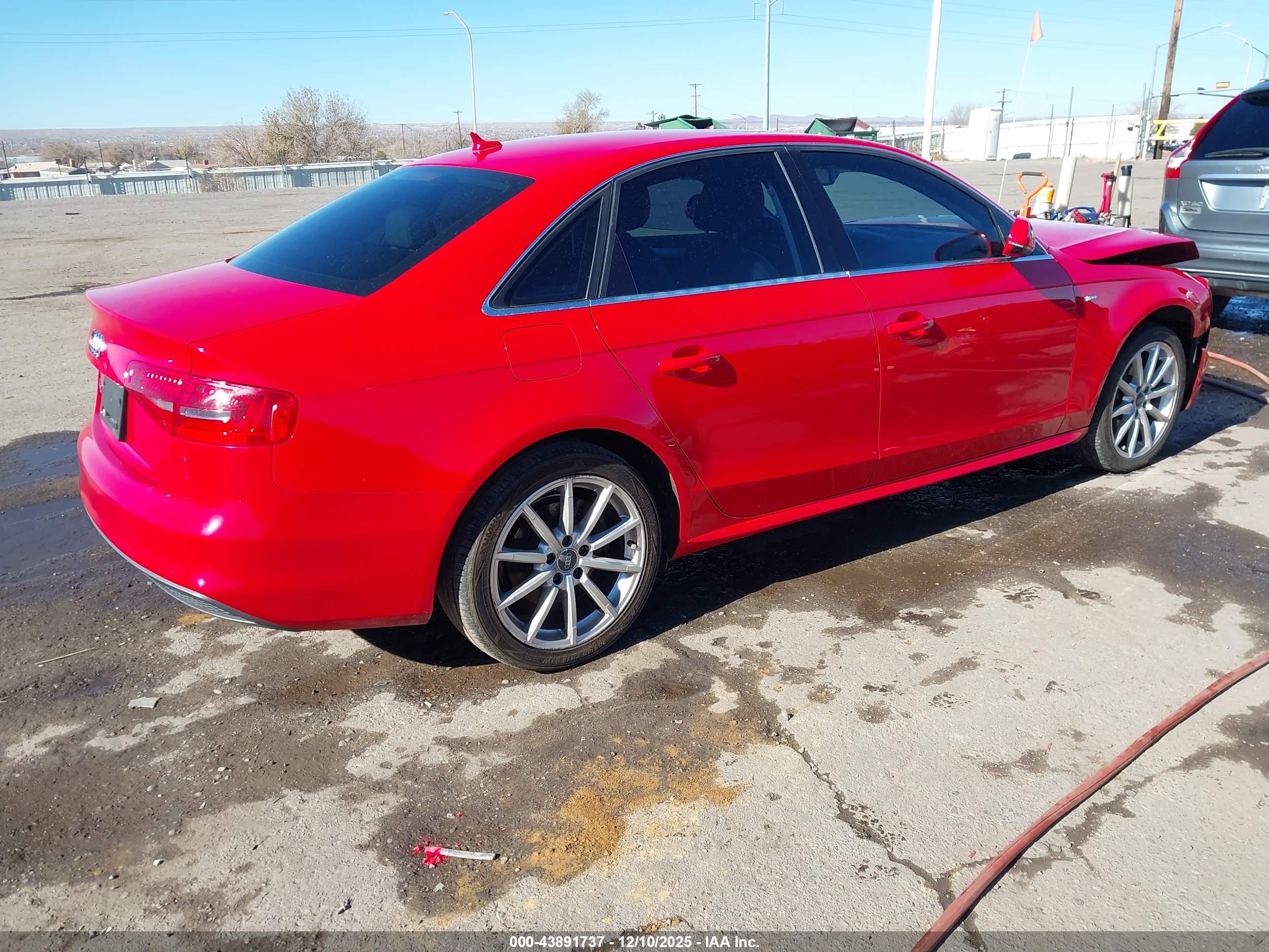 AUDI A4 image 4