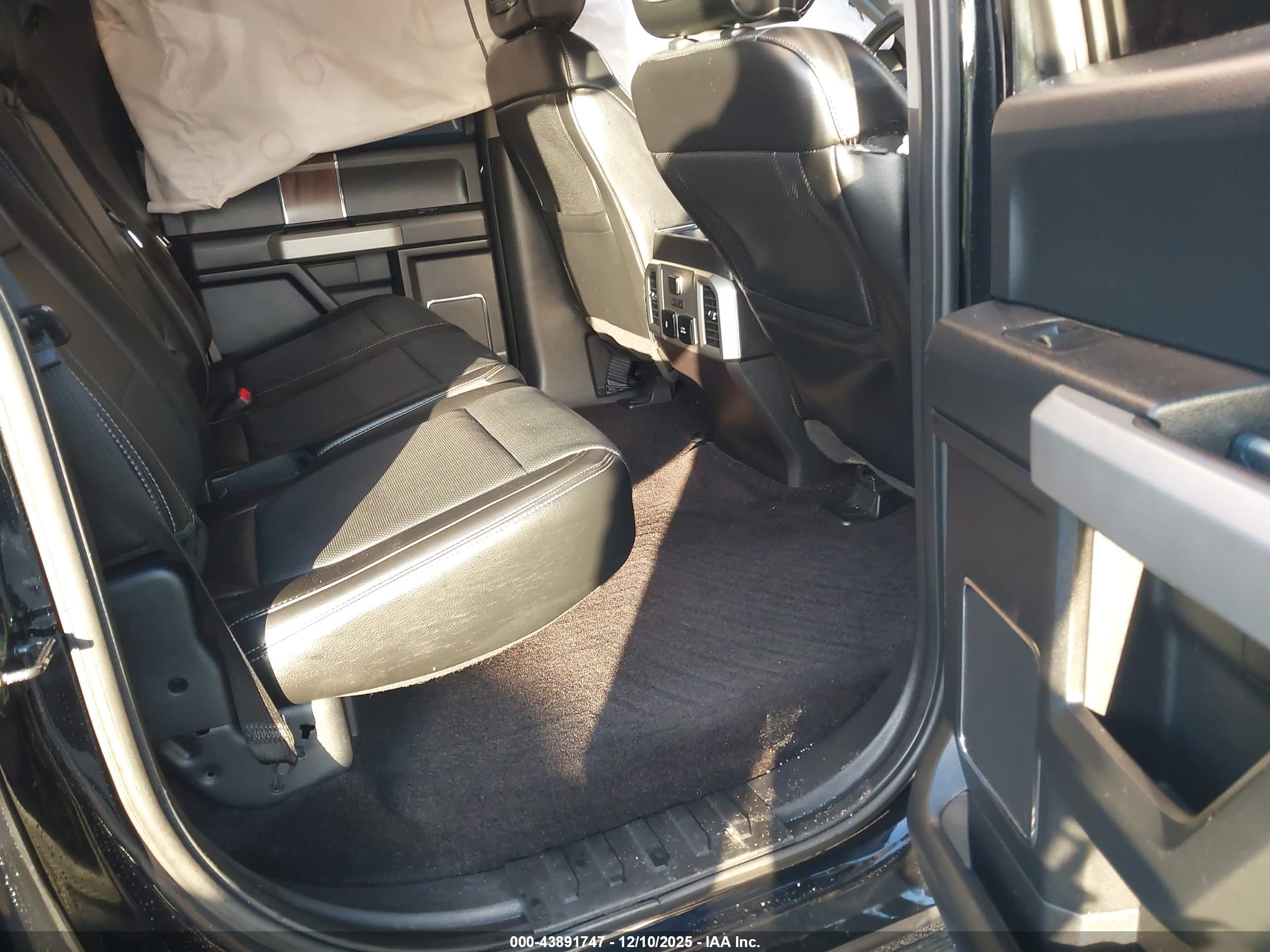 FORD F-150 image 8