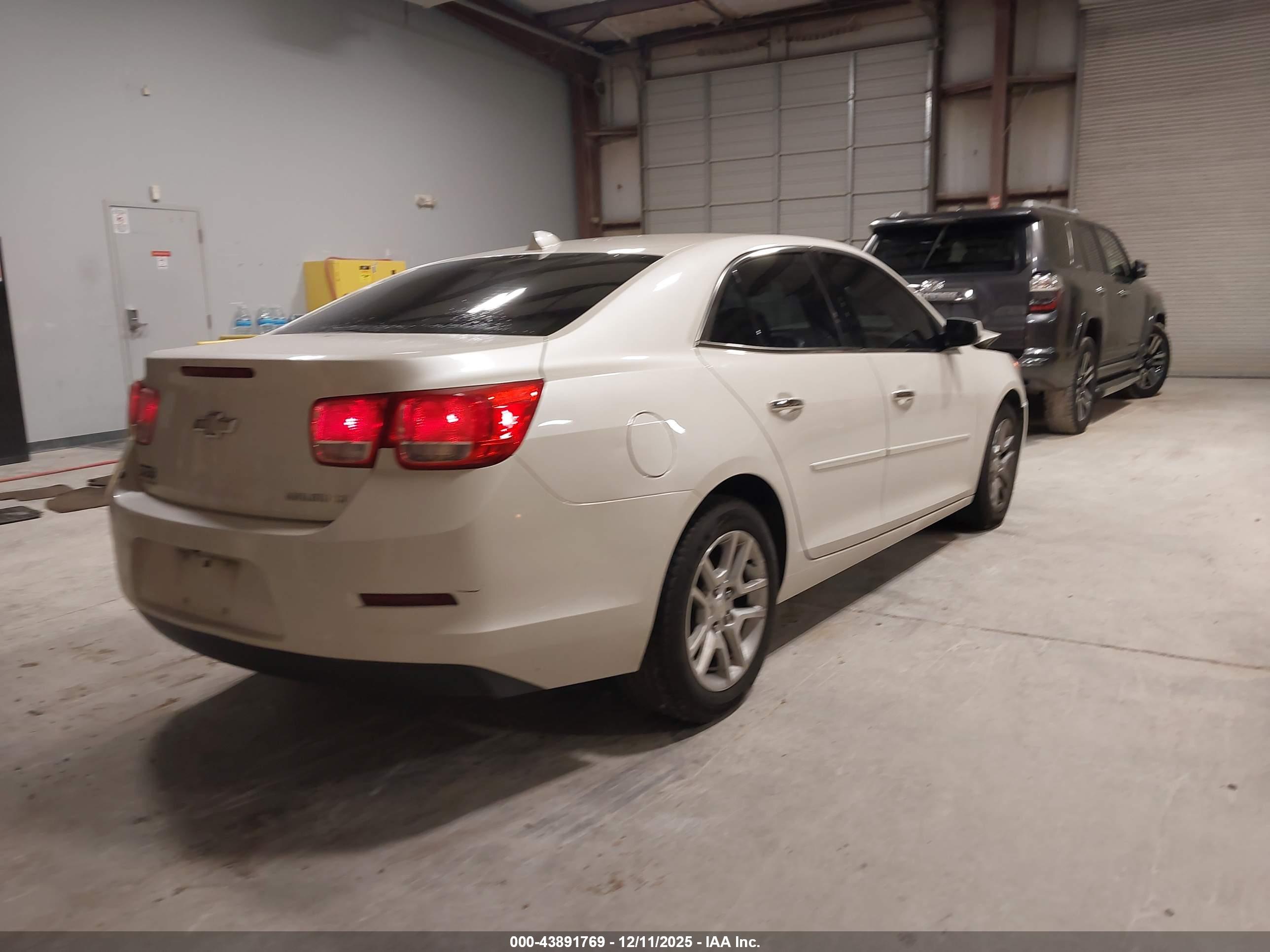 CHEVROLET MALIBU image 4