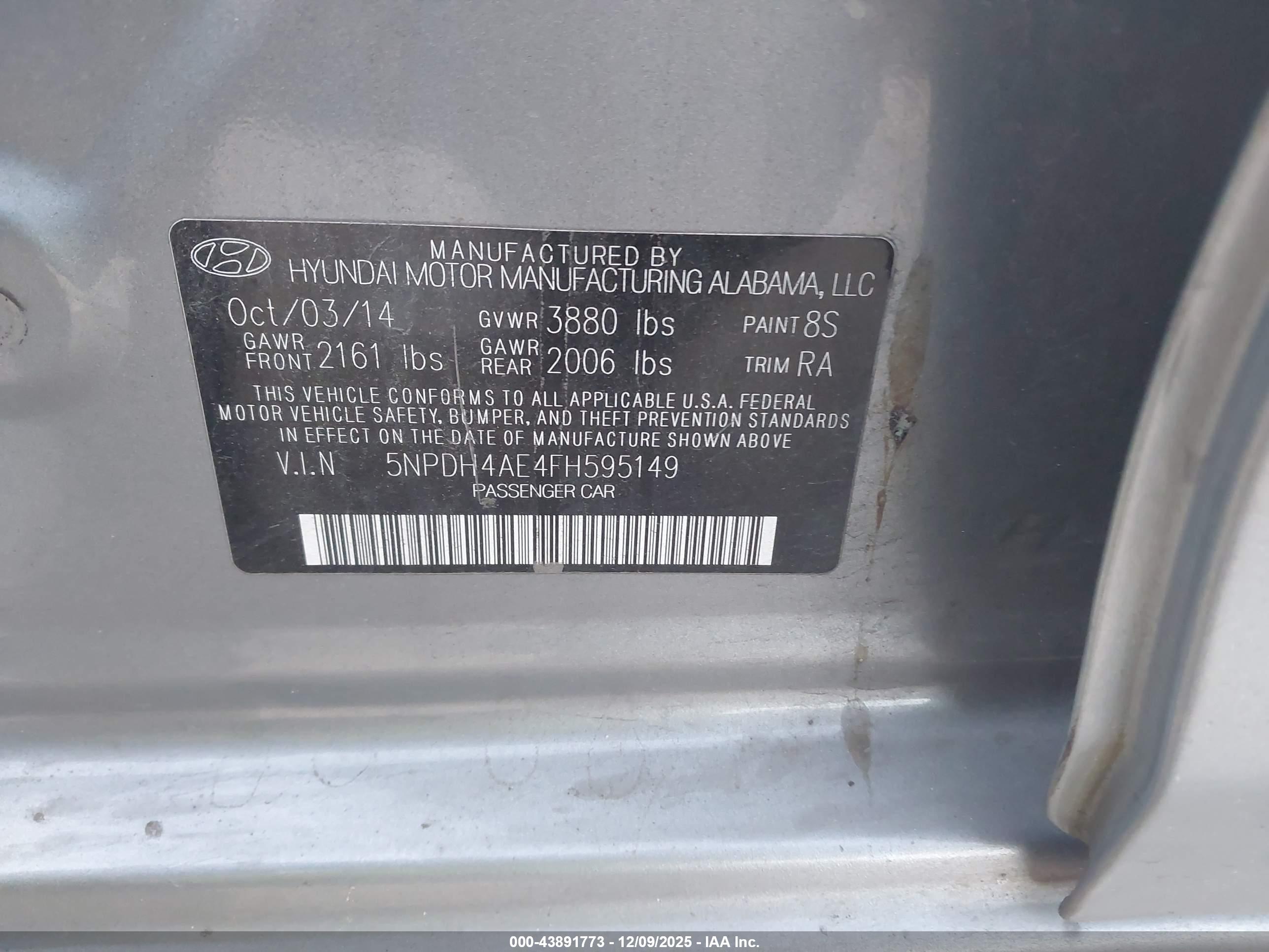 HYUNDAI ELANTRA image 9