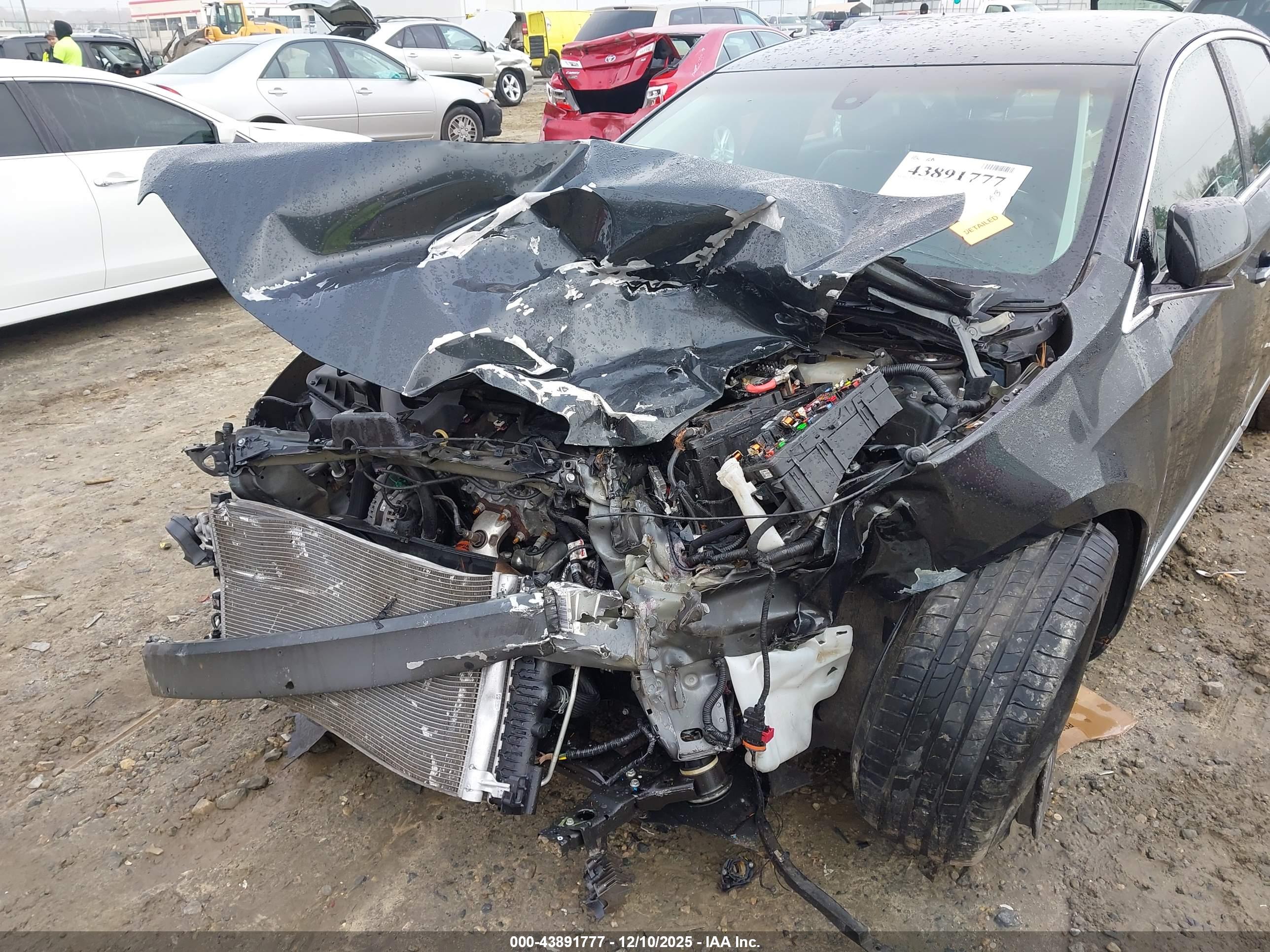 CADILLAC XTS image 6
