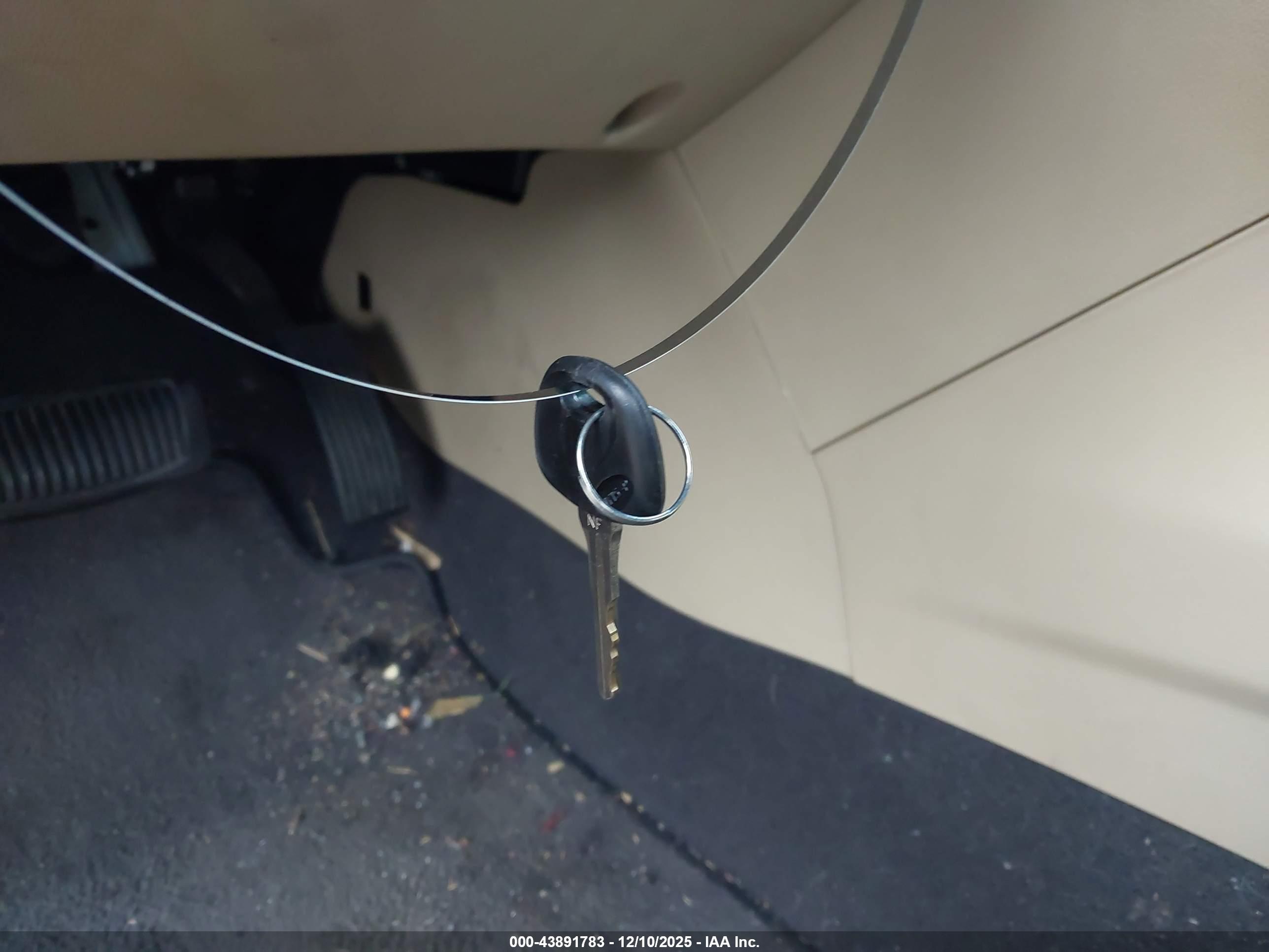 HYUNDAI SONATA image 11