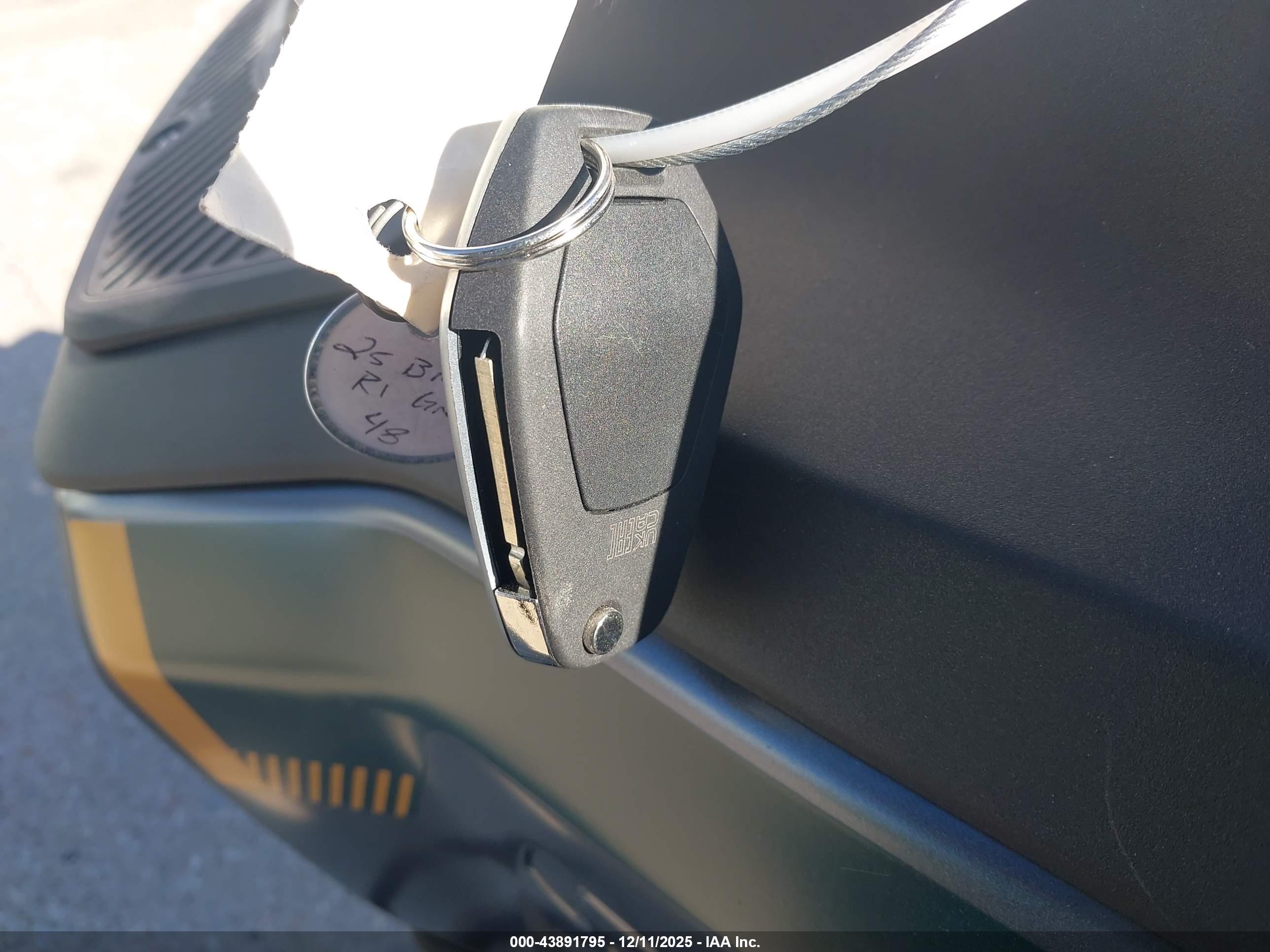 BMW R image 11