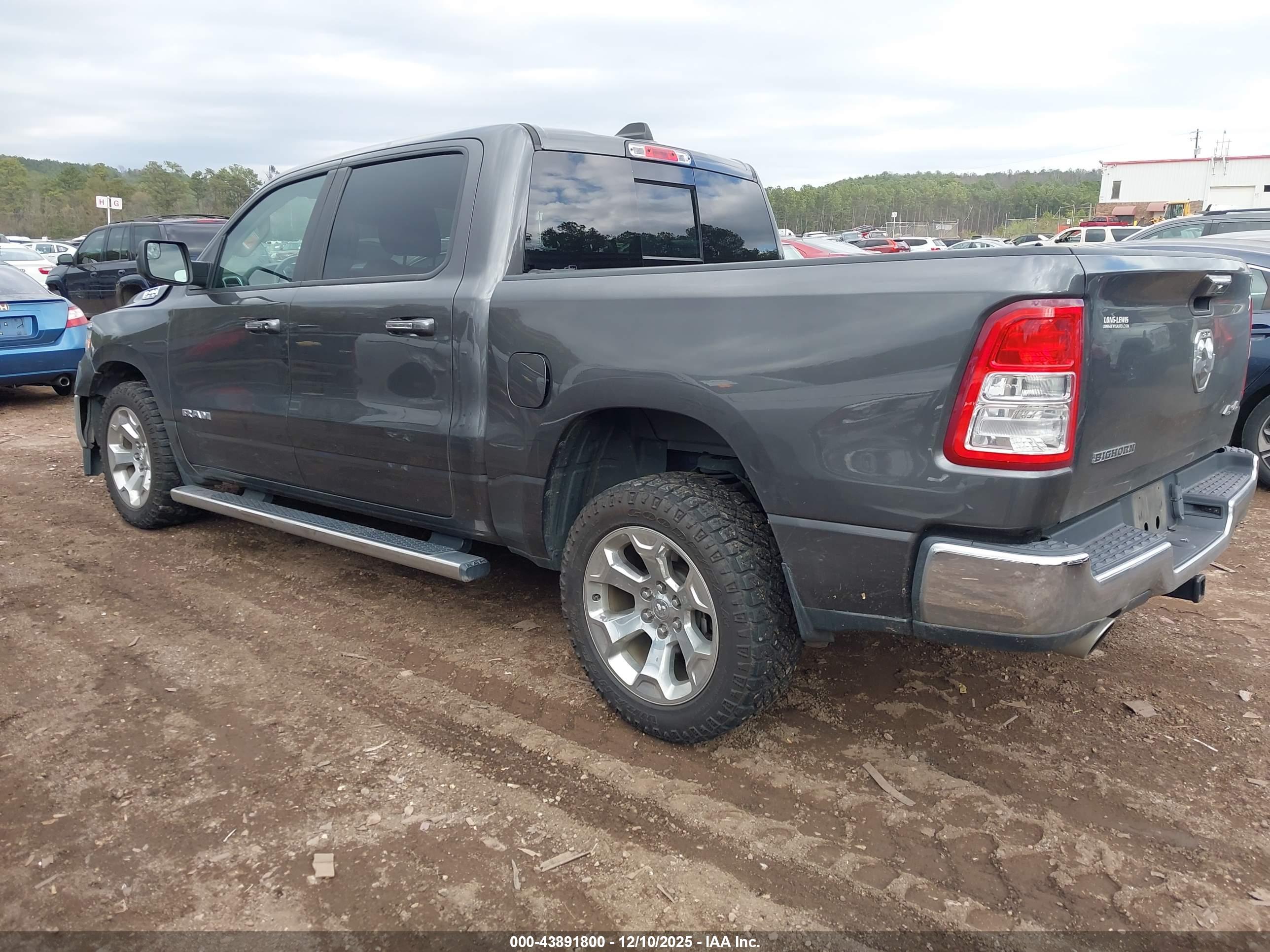 RAM 1500 image 3
