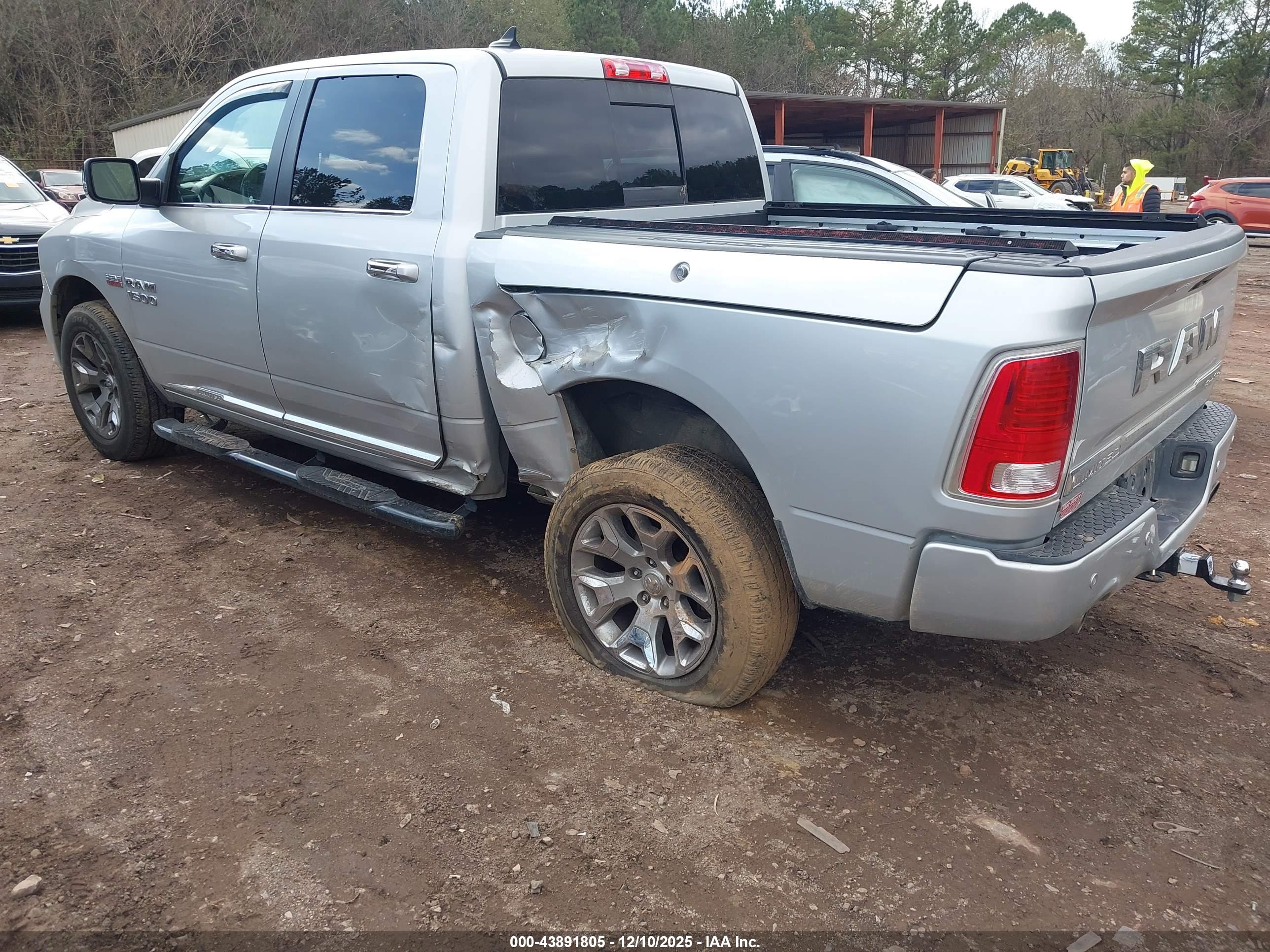 RAM 1500 image 3
