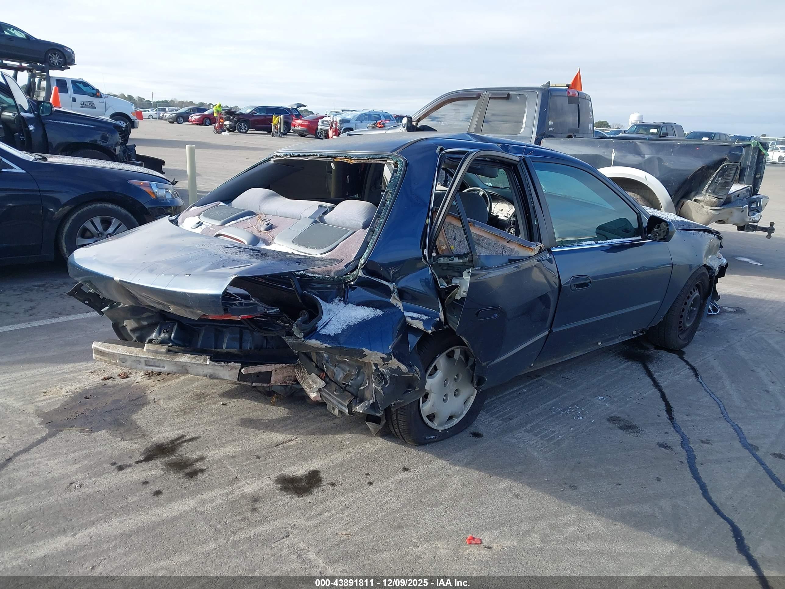 HONDA ACCORD image 4