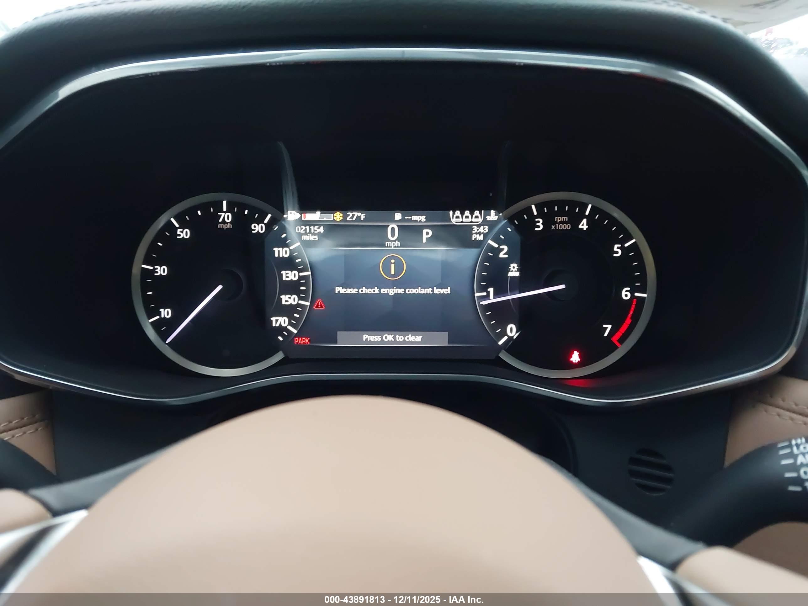 JAGUAR F-PACE image 7