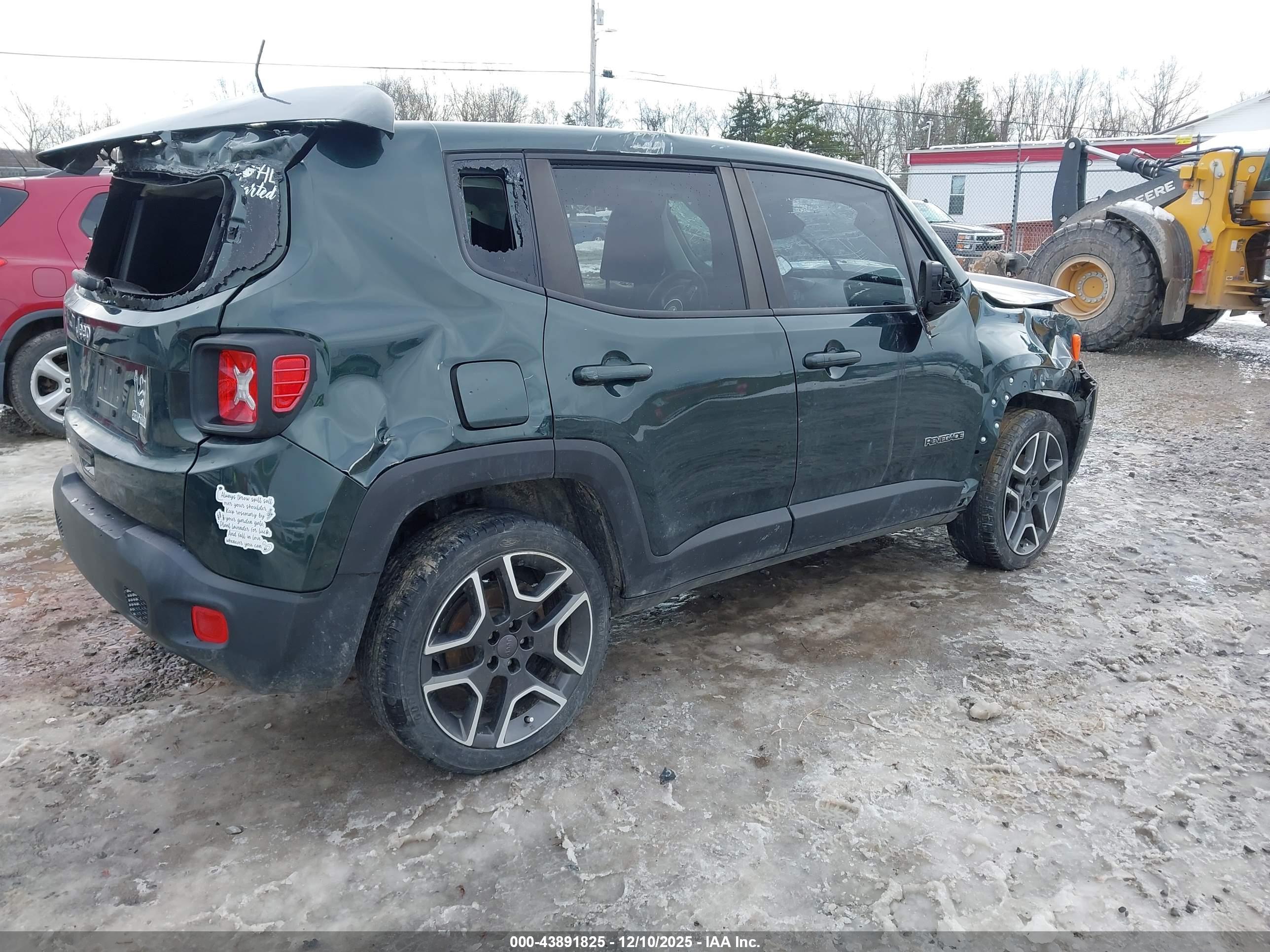 JEEP RENEGADE image 4