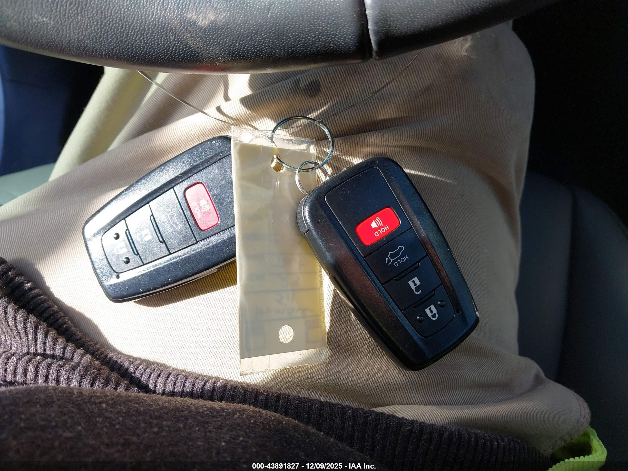 TOYOTA HIGHLANDER image 11