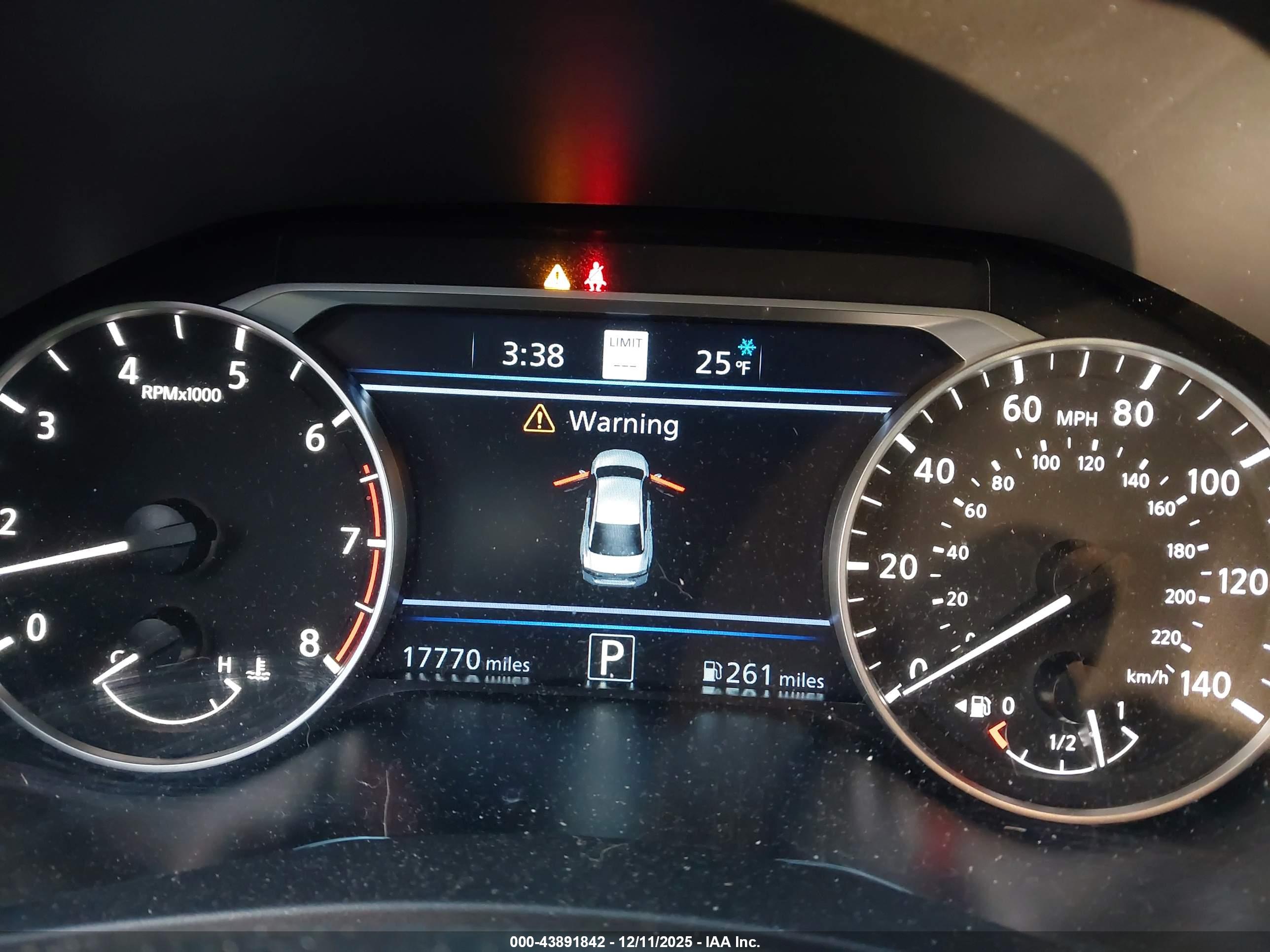 NISSAN ALTIMA image 7