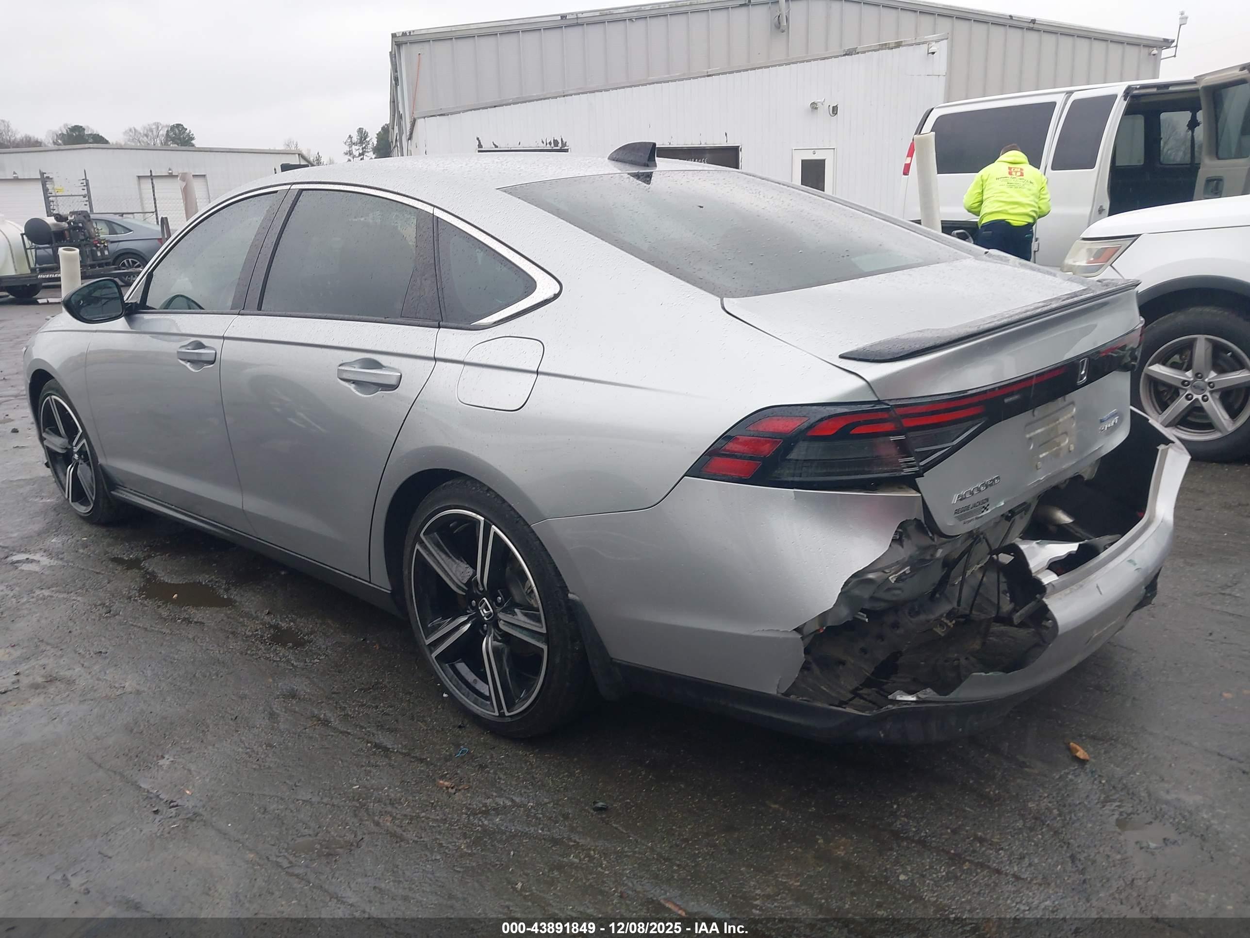 HONDA ACCORD image 3