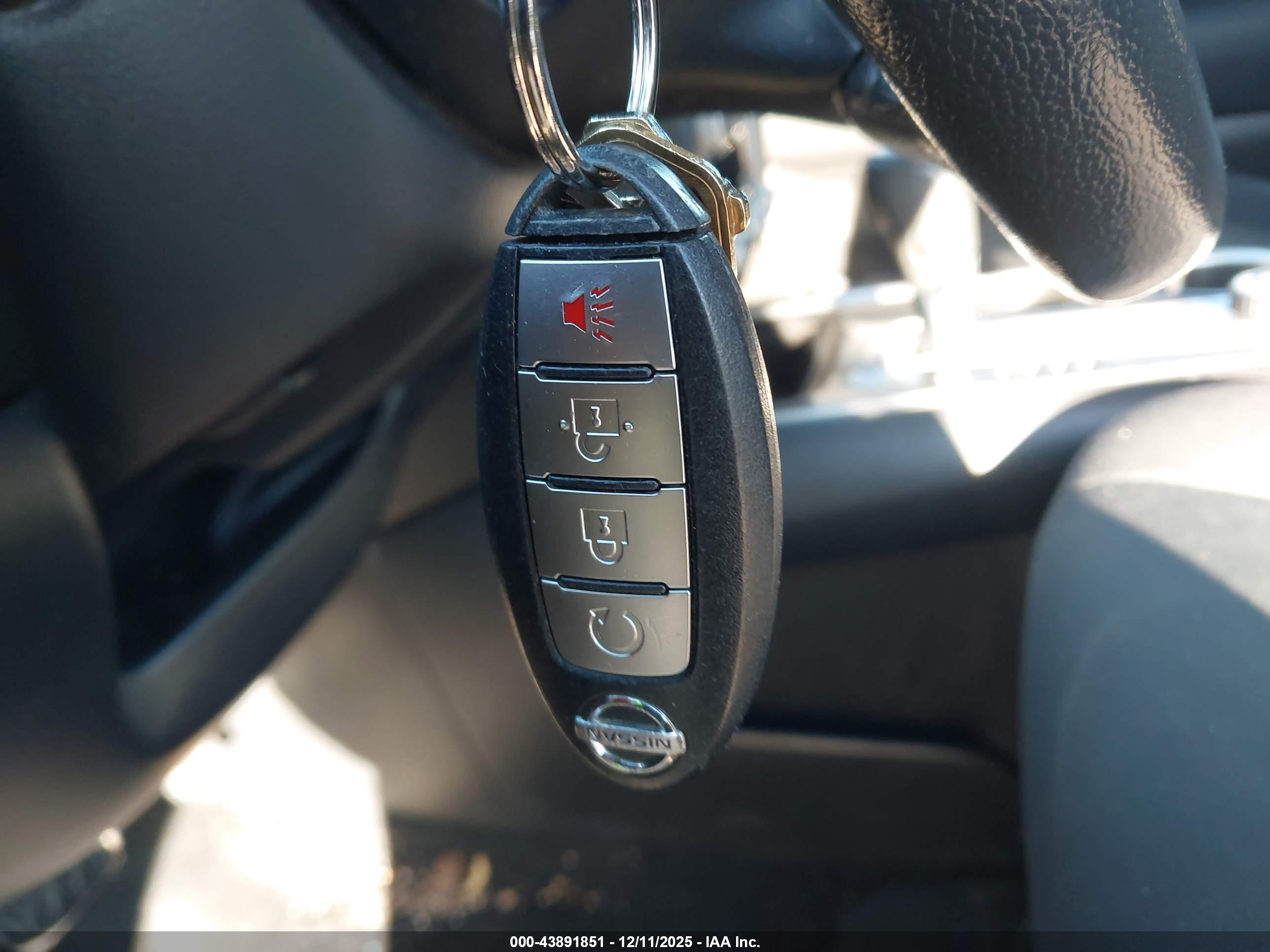 NISSAN PATHFINDER image 11