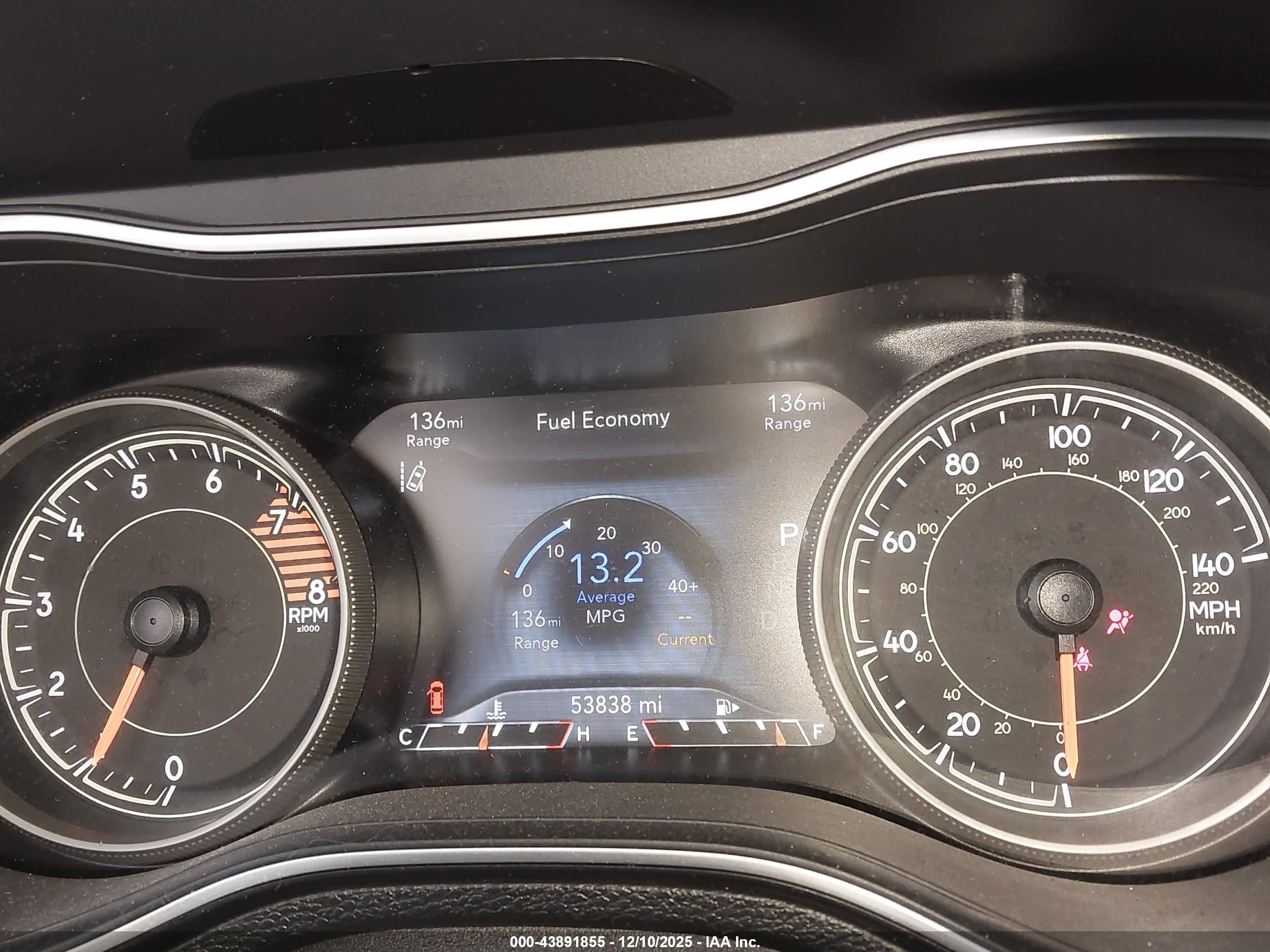 JEEP CHEROKEE image 7
