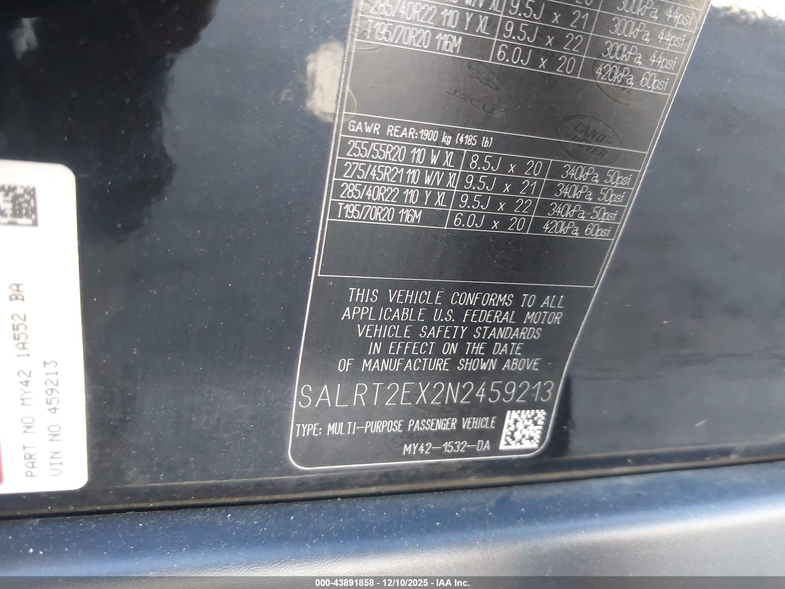 LAND ROVER image 9