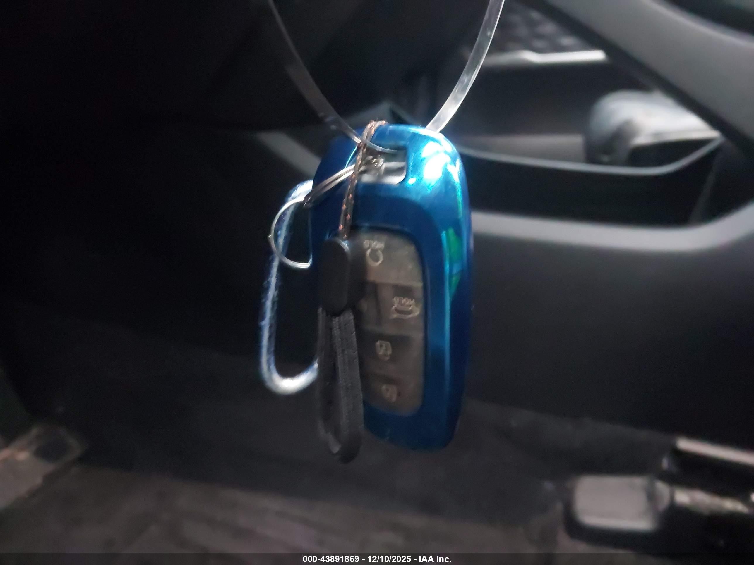 HYUNDAI SANTA image 11