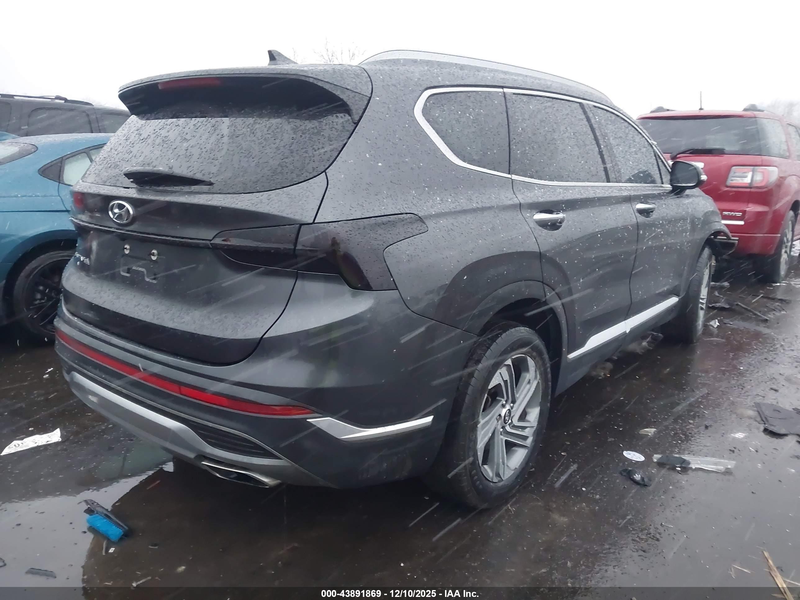 HYUNDAI SANTA image 4