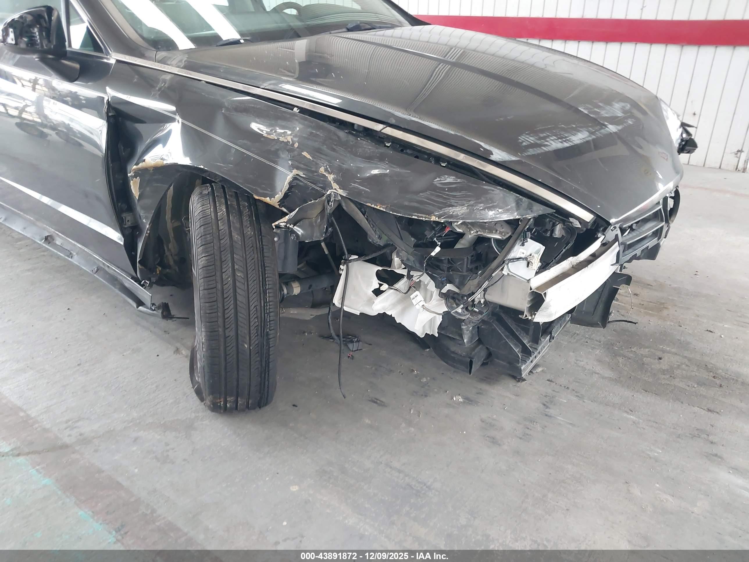 HYUNDAI SONATA image 6