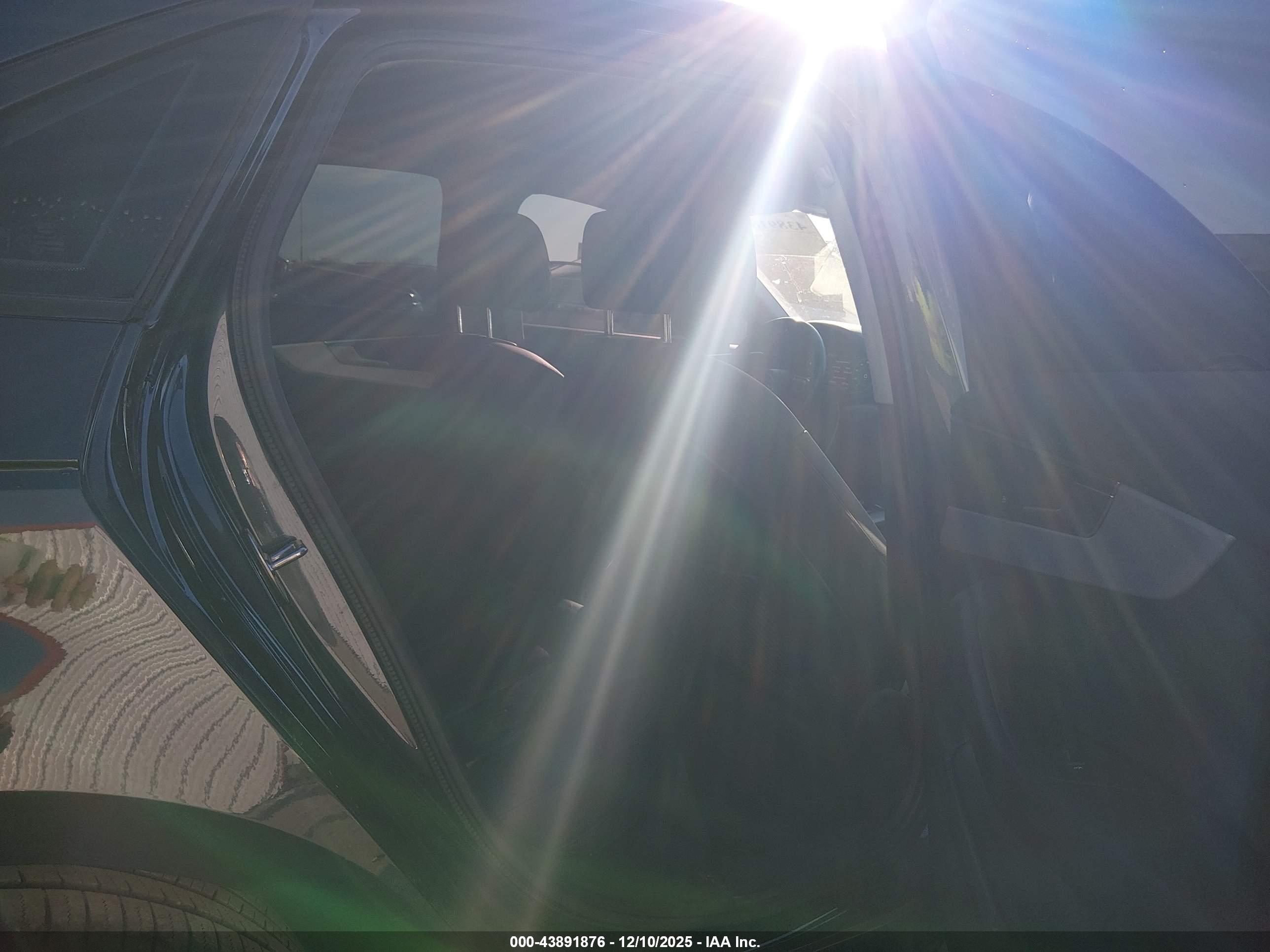 AUDI A4 image 8