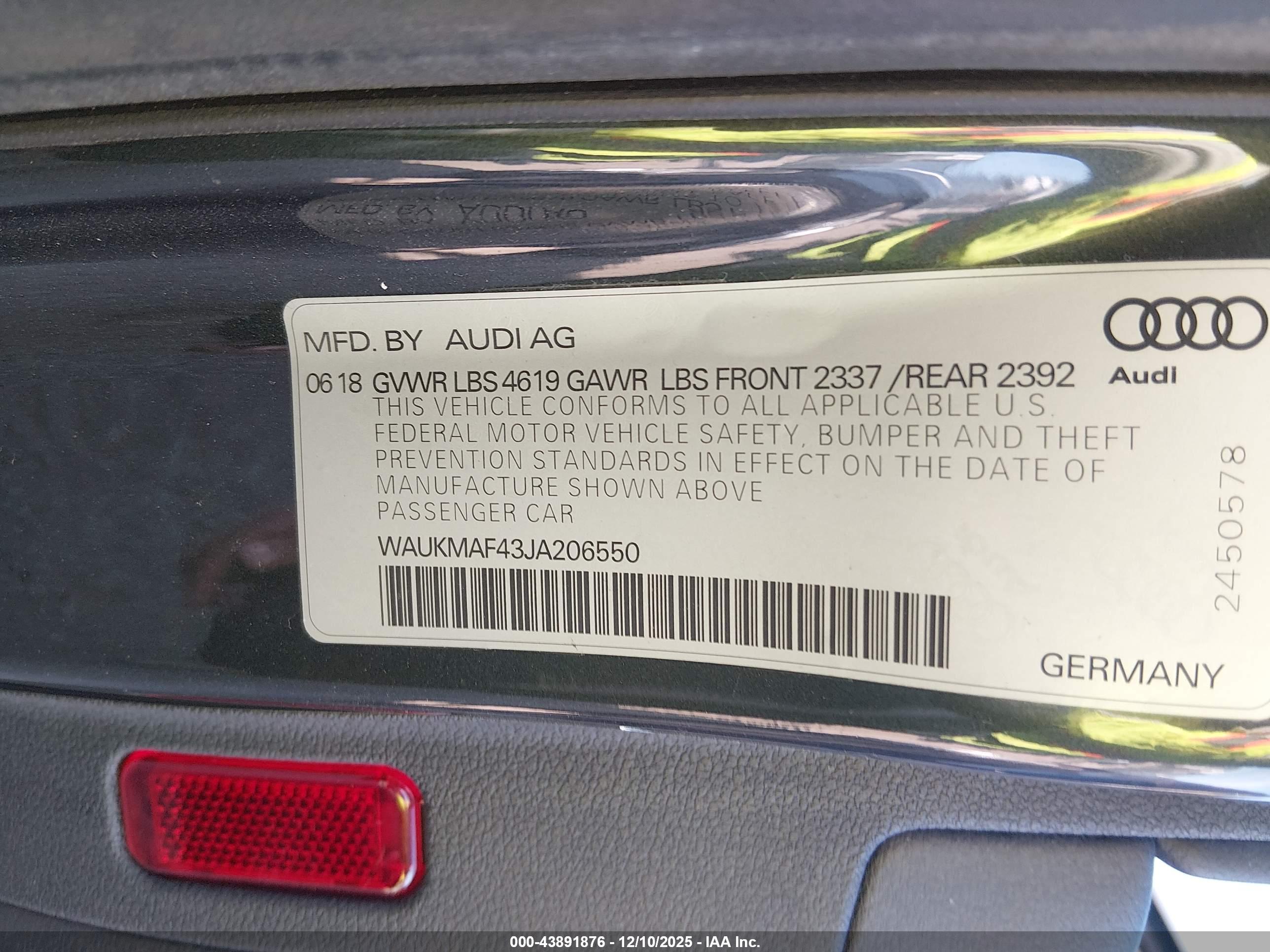 AUDI A4 image 9
