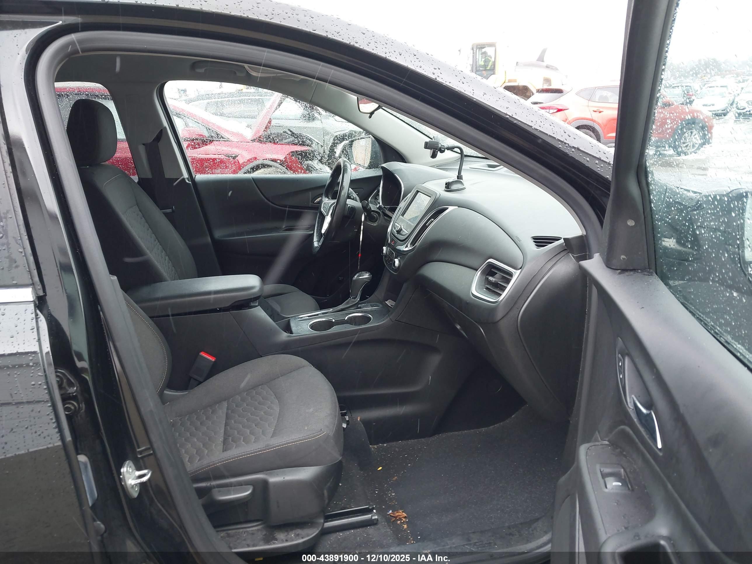 CHEVROLET EQUINOX image 5