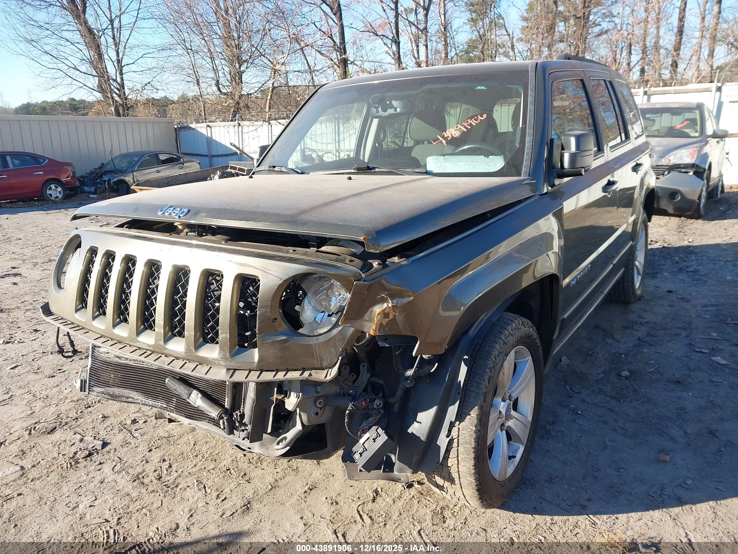 JEEP PATRIOT image 6