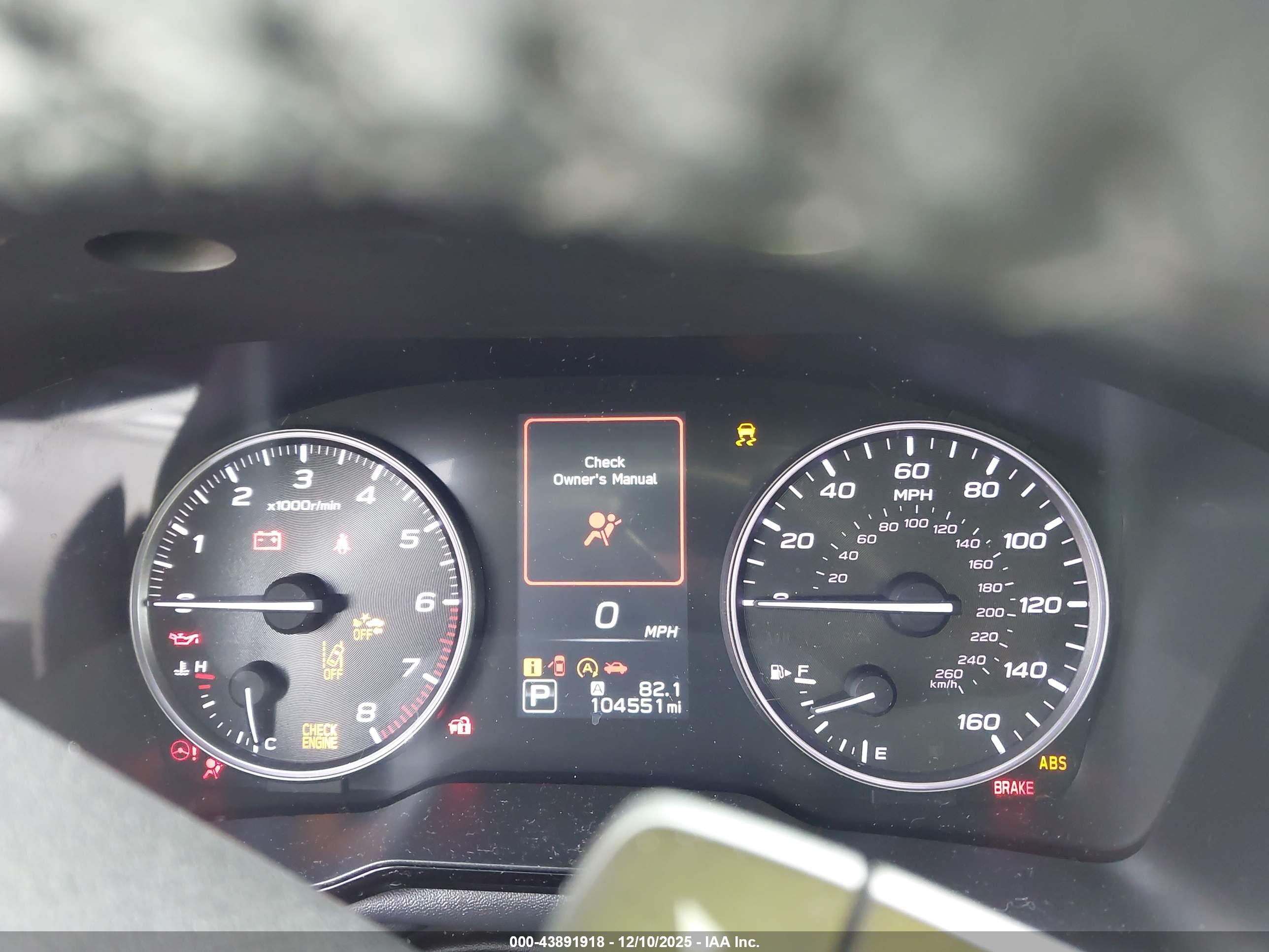 SUBARU OUTBACK image 7