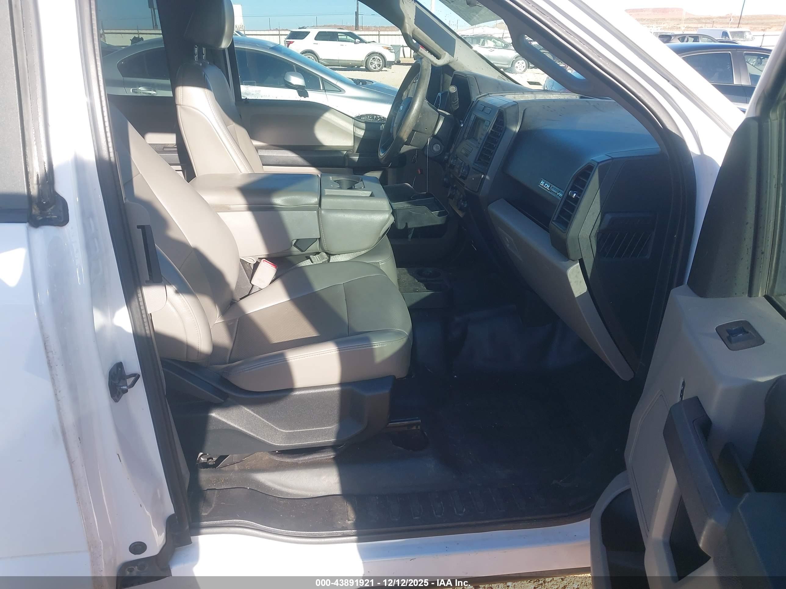 FORD F-150 image 5