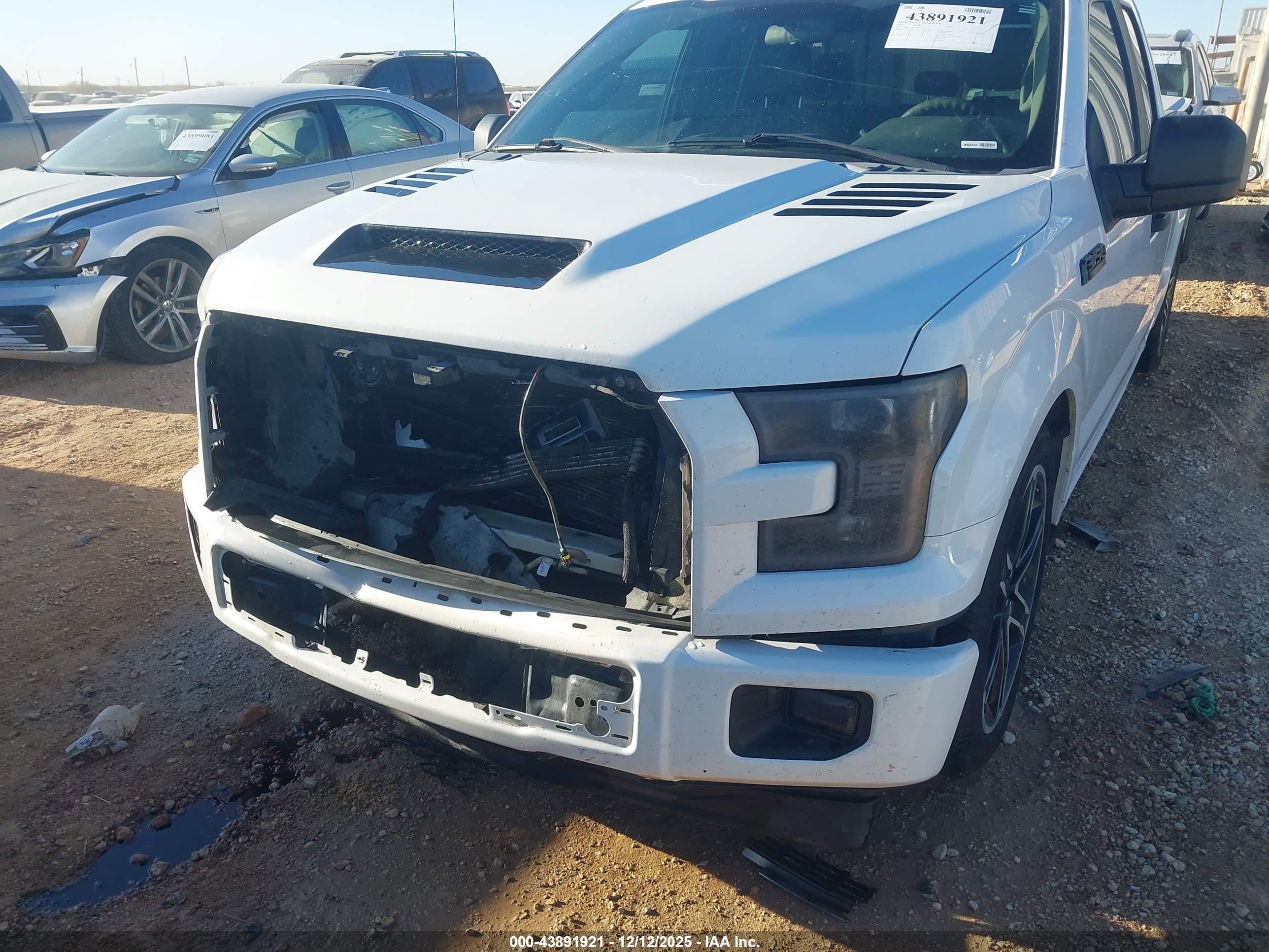 FORD F-150 image 6