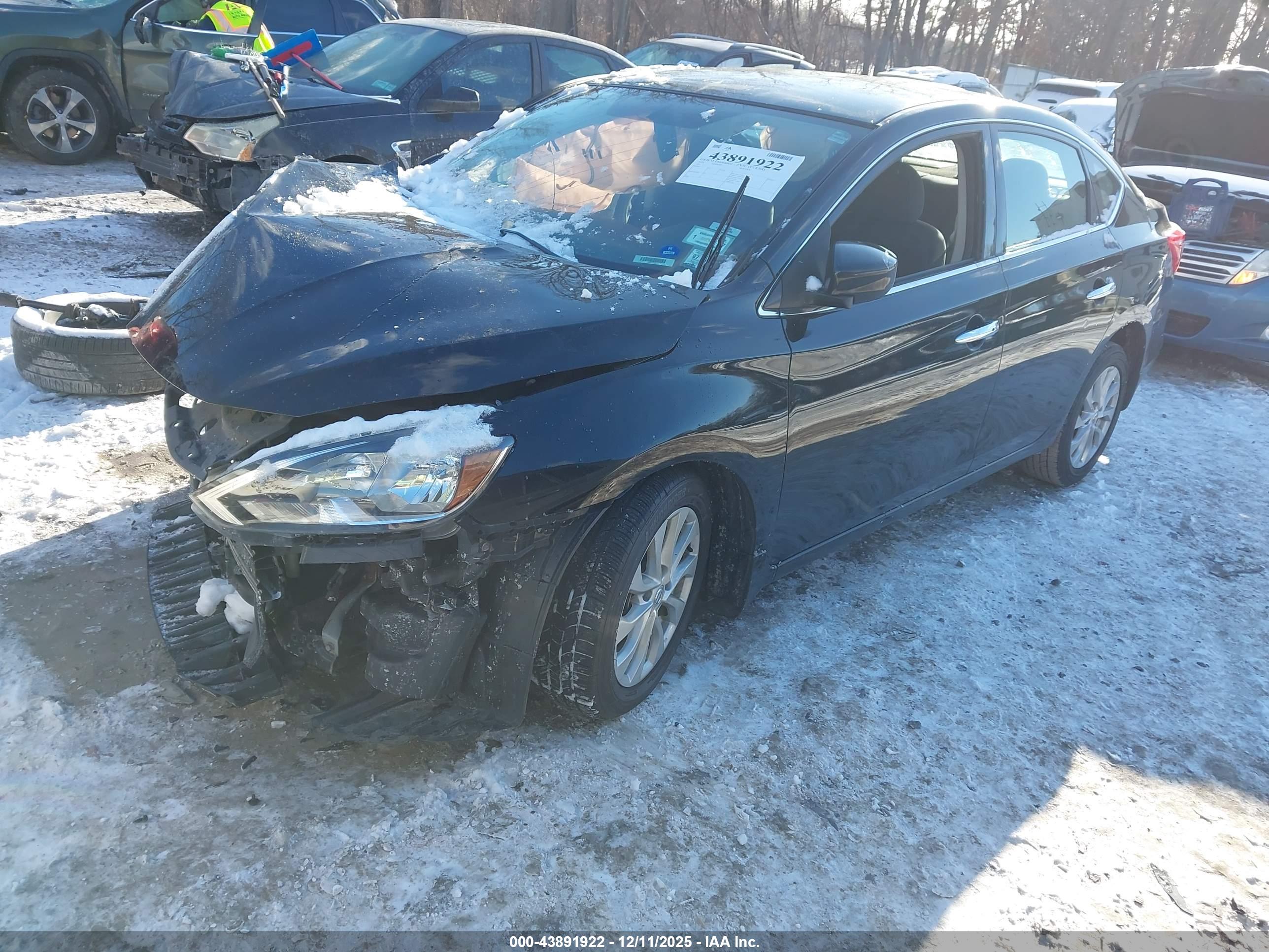 NISSAN SENTRA image 2