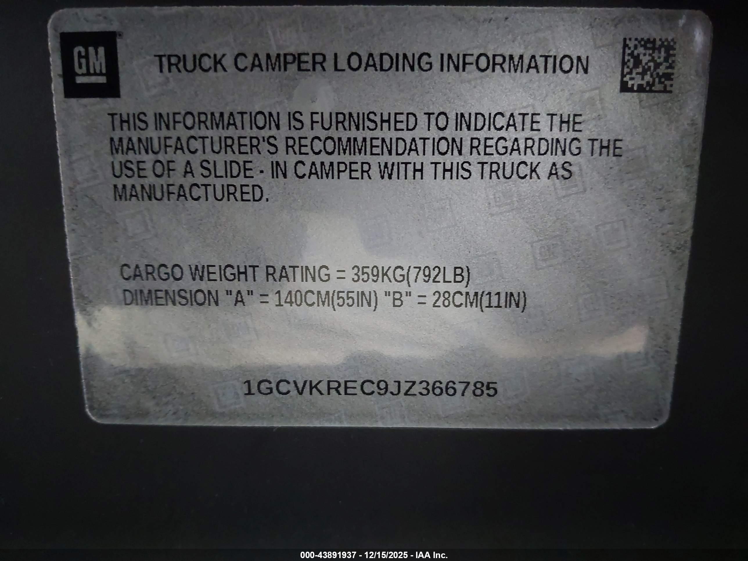 CHEVROLET SILVERADO image 9