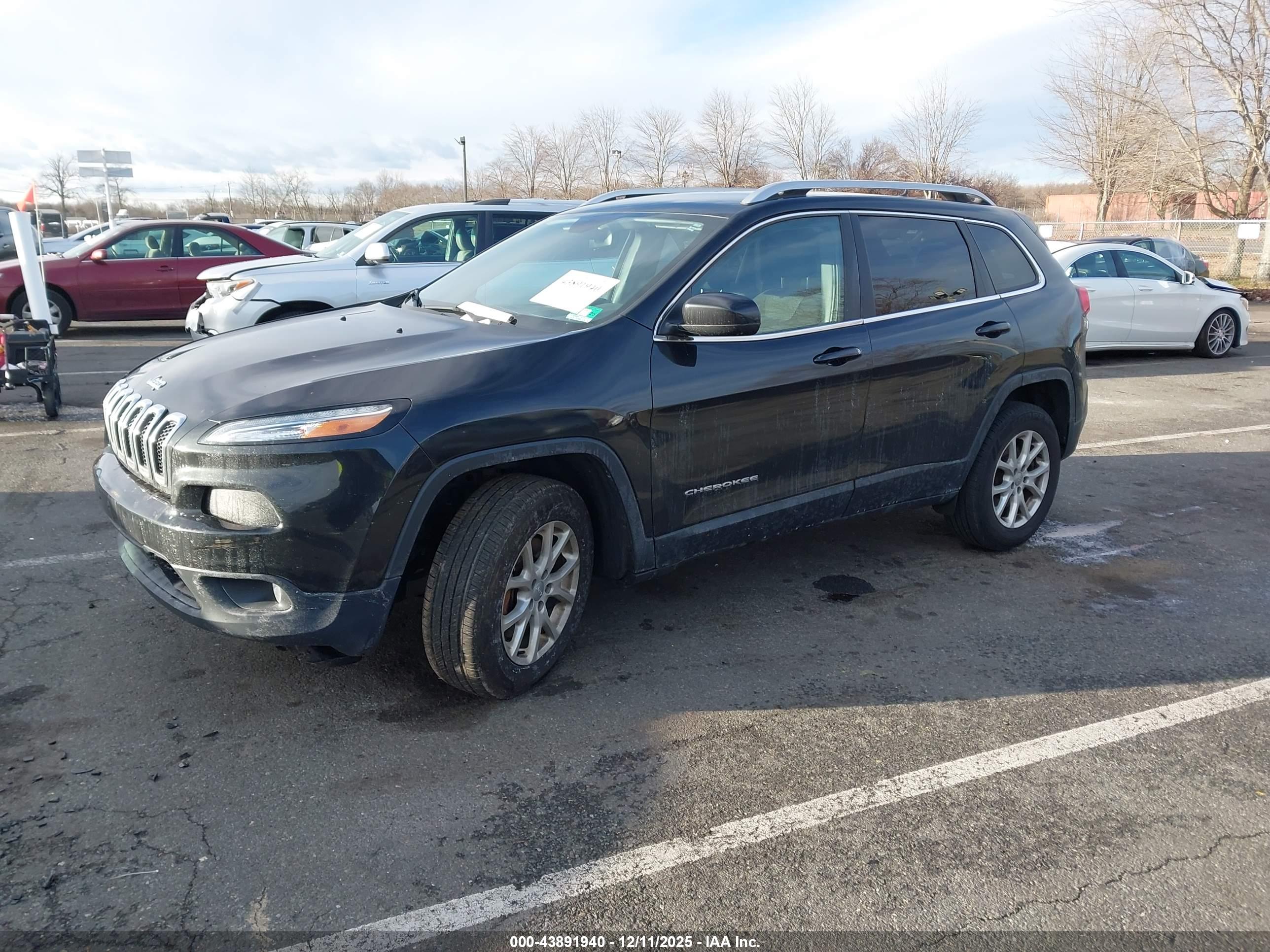JEEP CHEROKEE image 2