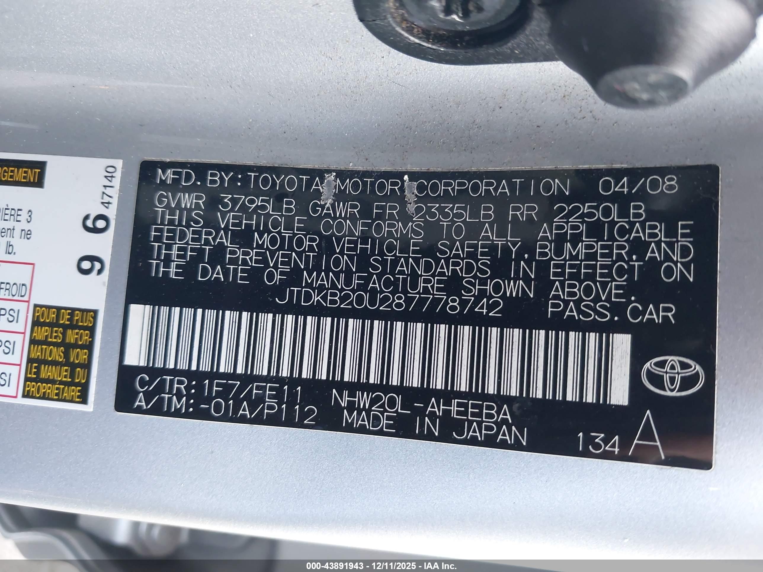 TOYOTA PRIUS image 9
