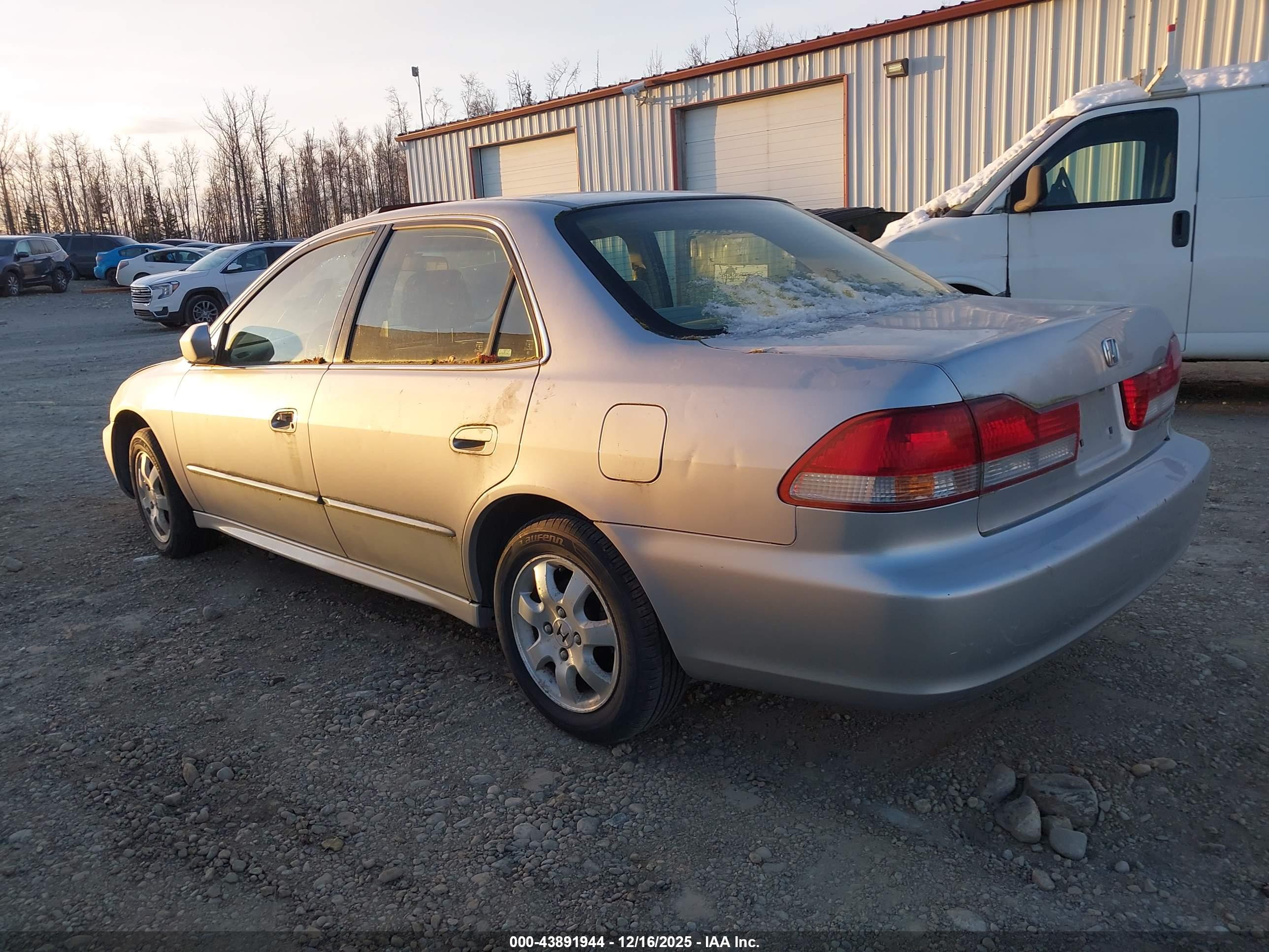 HONDA ACCORD image 3