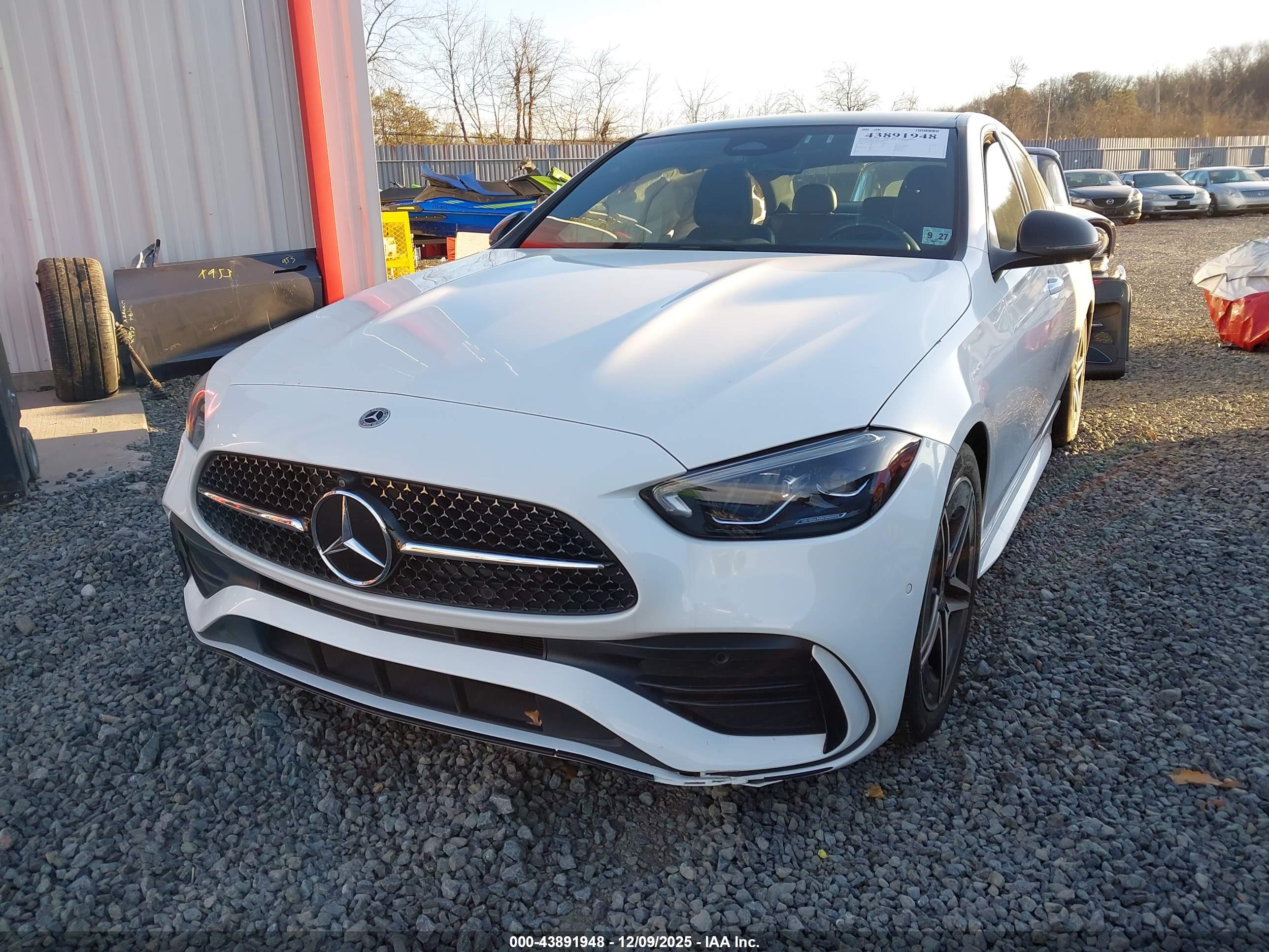 MERCEDES-BENZ C image 2