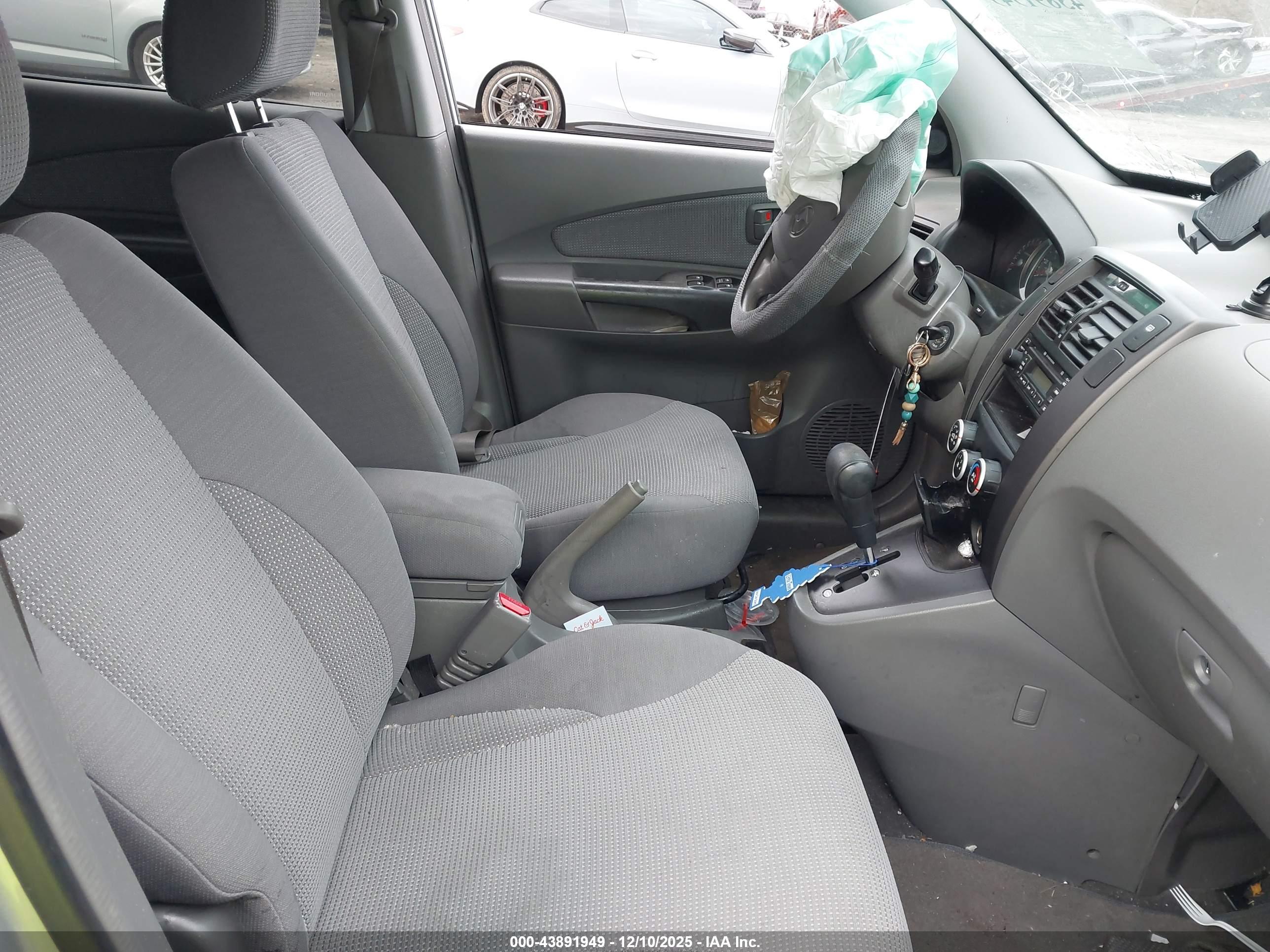 HYUNDAI TUCSON image 5