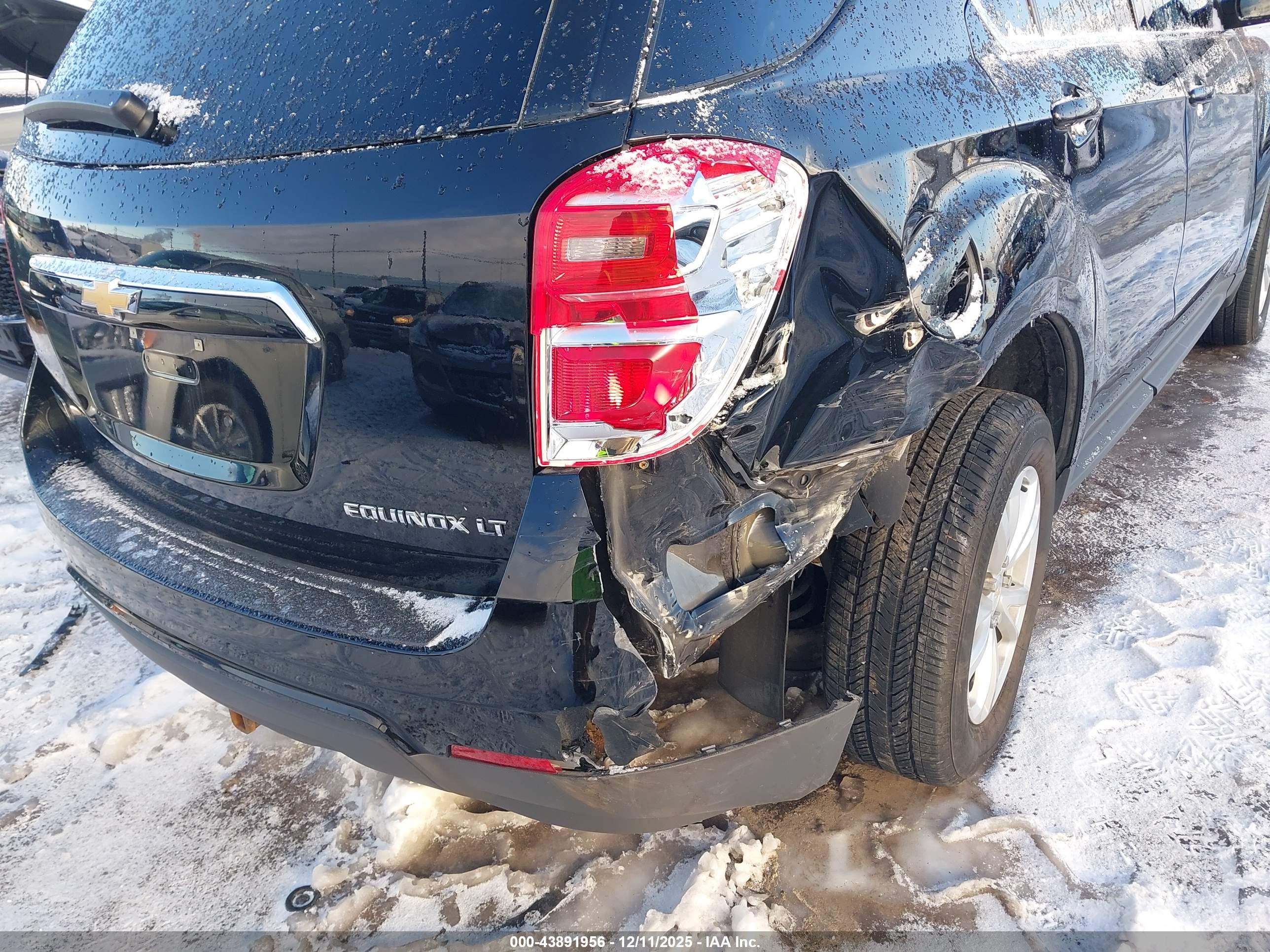 CHEVROLET EQUINOX image 6