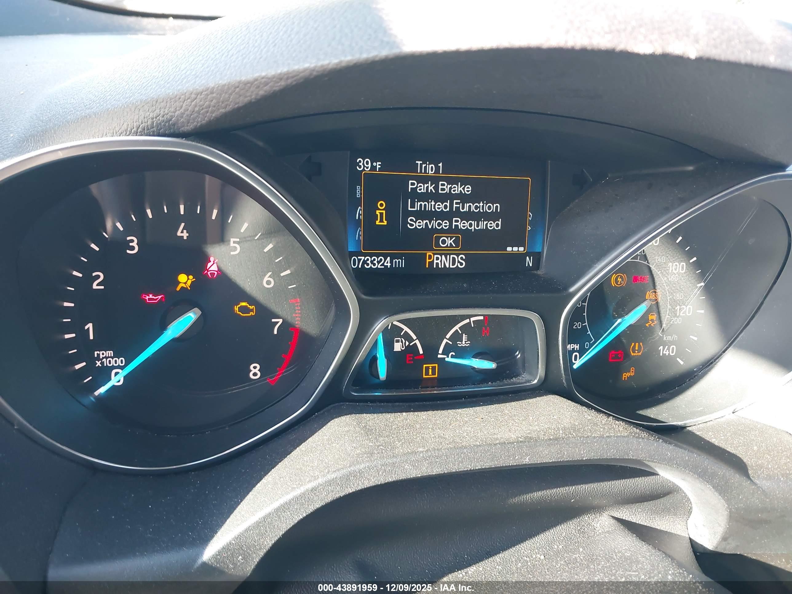 FORD ESCAPE image 7