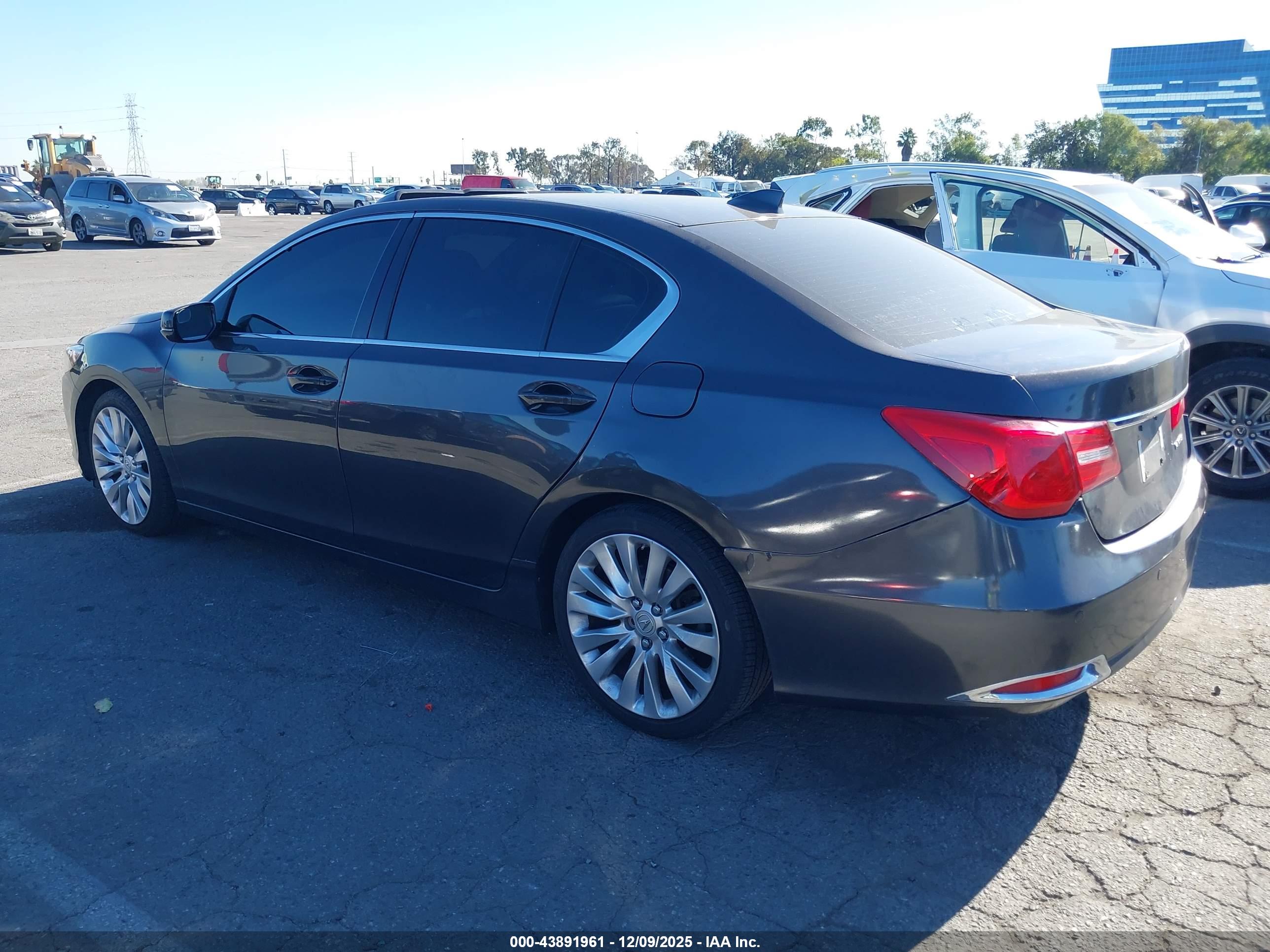 ACURA RLX image 3