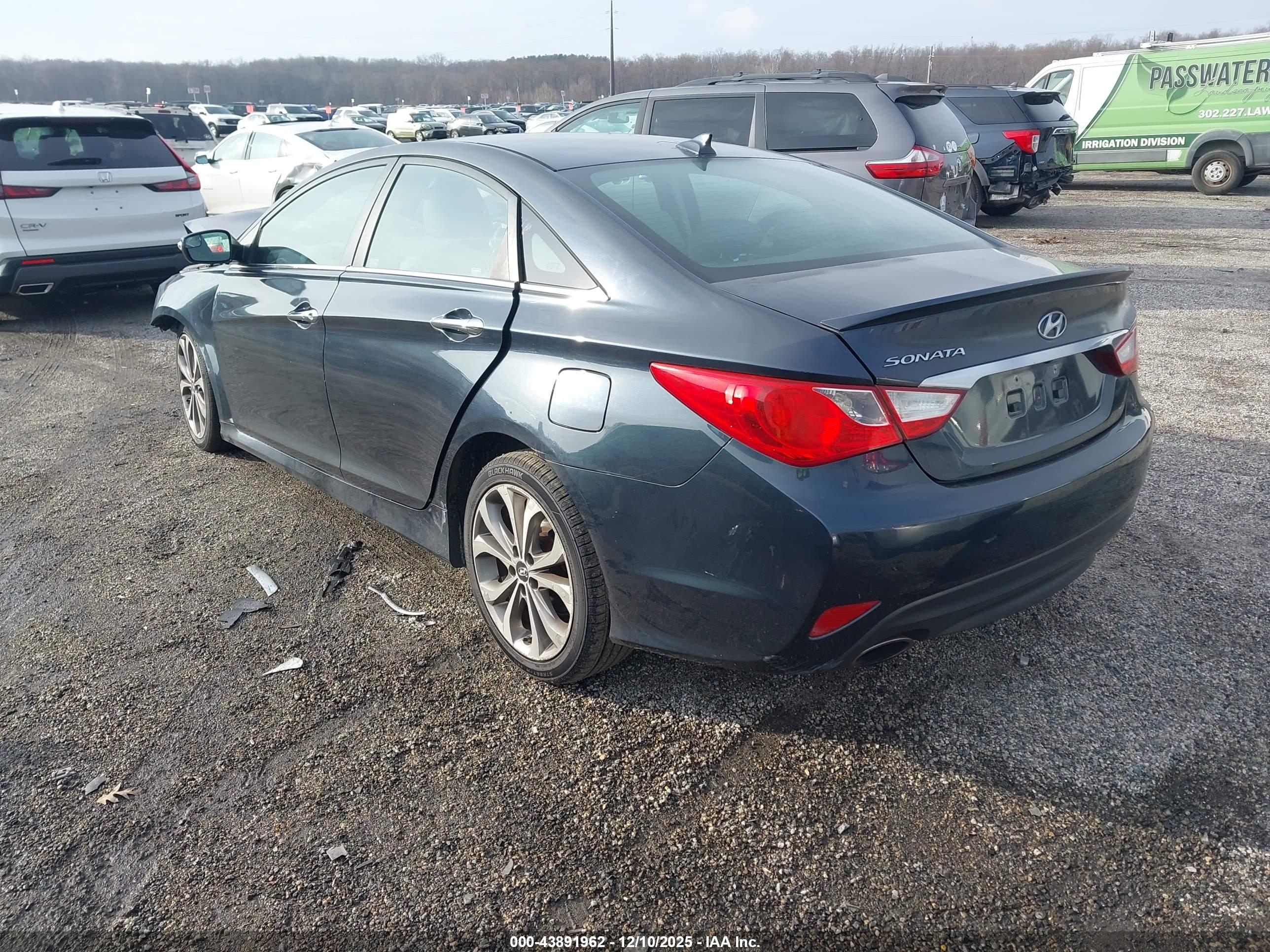 HYUNDAI SONATA image 3