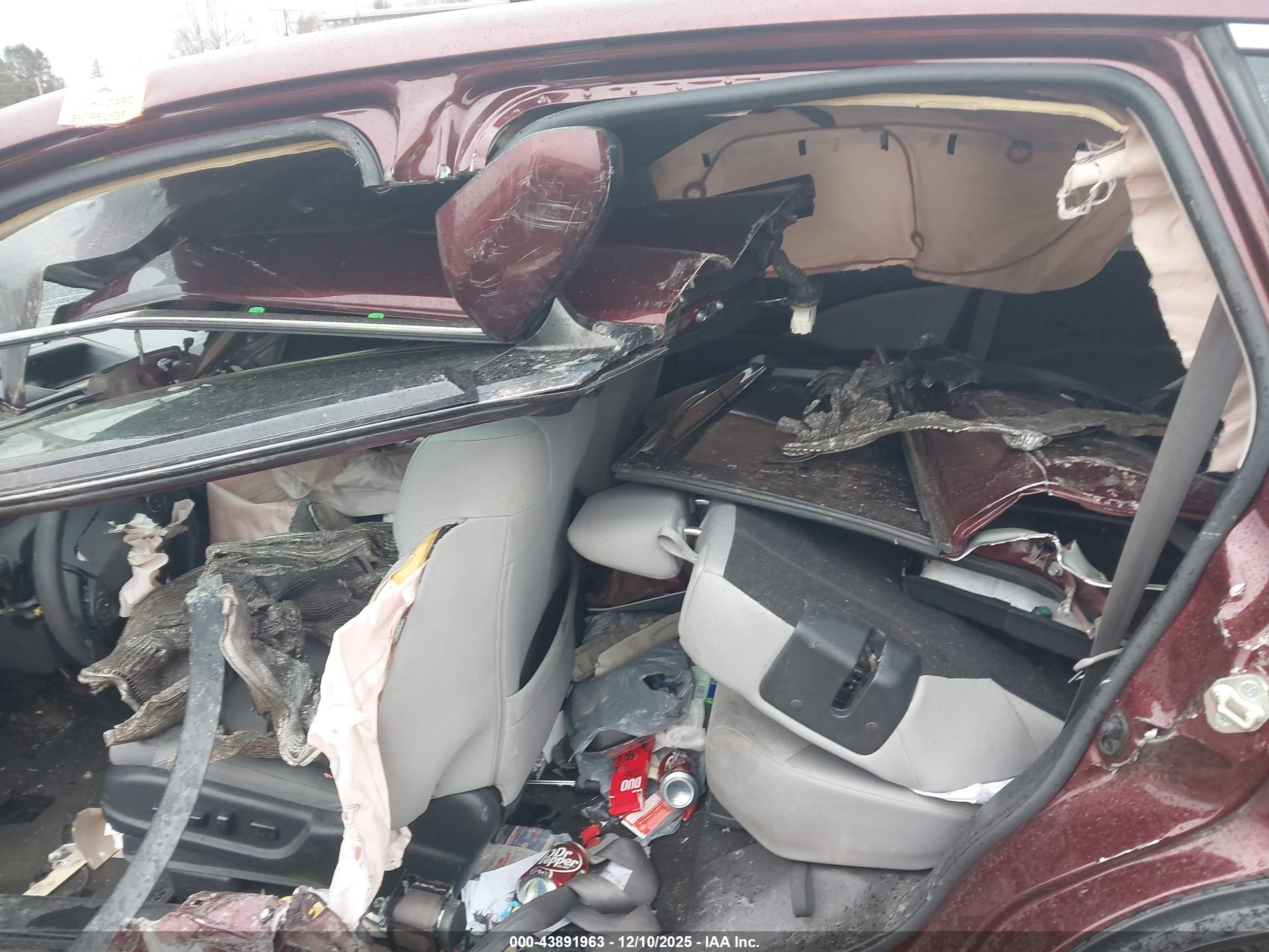 HONDA CR-V image 8