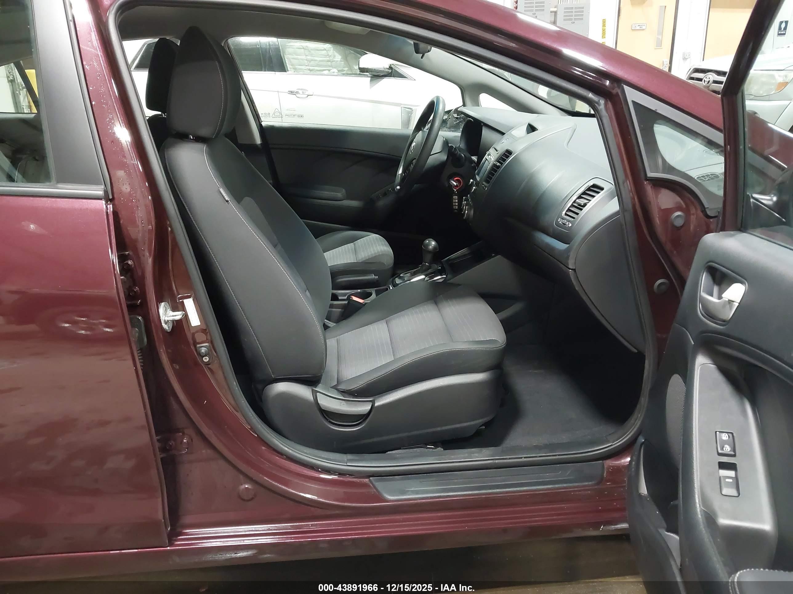 KIA FORTE image 5